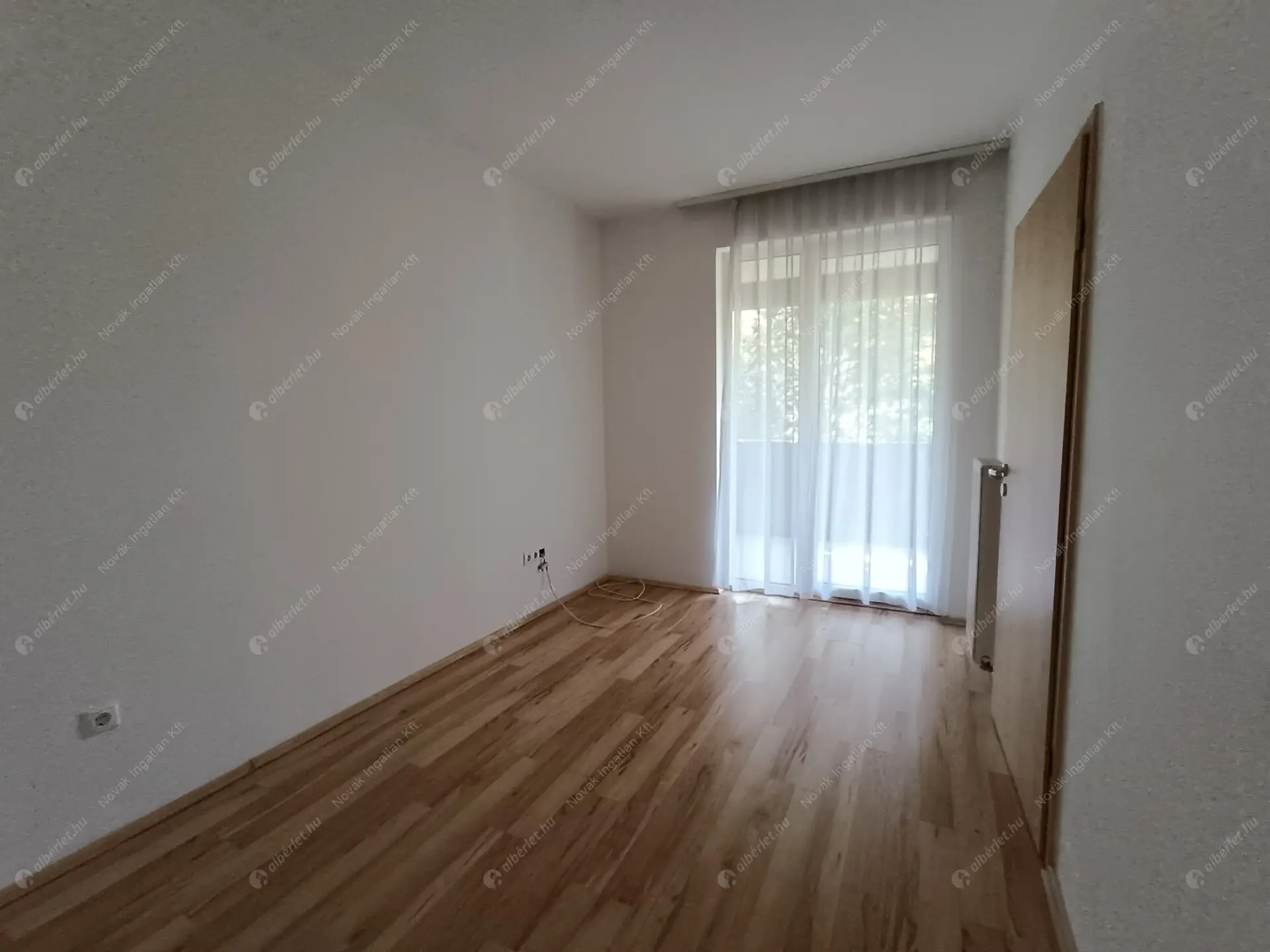 Kiadó albérlet 280000 Ft/hó áron: Budapest, III. kerület  Nánási út. Mérete: 55 nm, 2 szobás | Alberlet.hu - 6543468