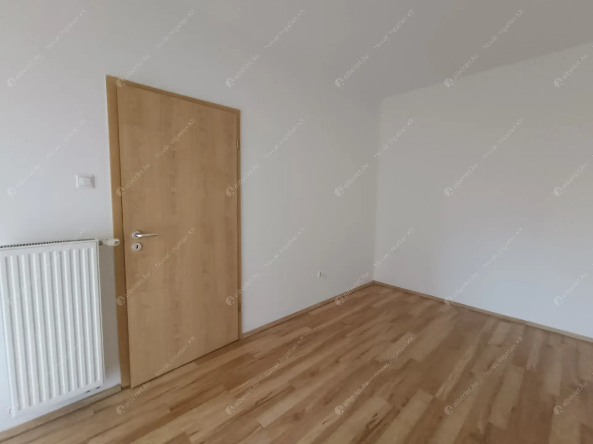 Kiadó albérlet 280000 Ft/hó áron: Budapest, III. kerület  Nánási út. Mérete: 55 nm, 2 szobás | Alberlet.hu - 6543469