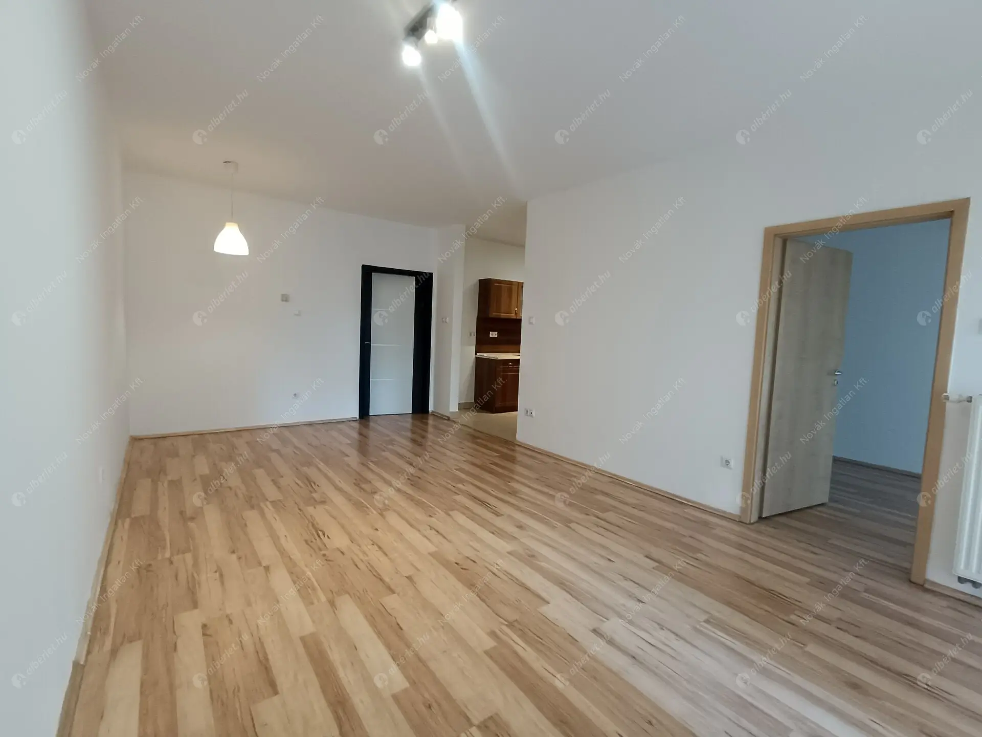 Kiadó albérlet 280000 Ft/hó áron: Budapest, III. kerület  Nánási út. Mérete: 55 nm, 2 szobás | Alberlet.hu - 6543471