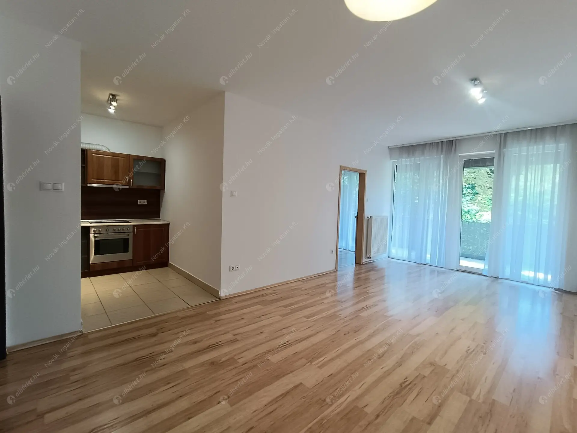 Kiadó albérlet 280000 Ft/hó áron: Budapest, III. kerület  Nánási út. Mérete: 55 nm, 2 szobás | Alberlet.hu - 6543472