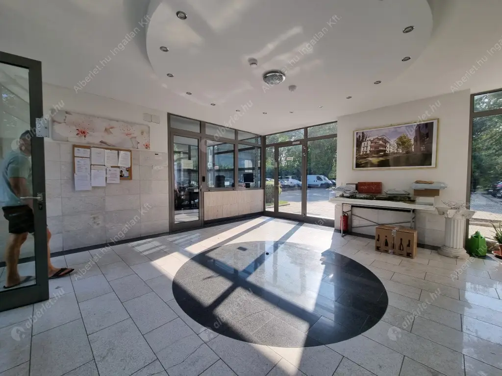 Kiadó albérlet 290000 Ft/hó áron: Budapest, III. kerület  Nánási út. Mérete: 55 nm, 2 szobás | Alberlet.hu - 6595914