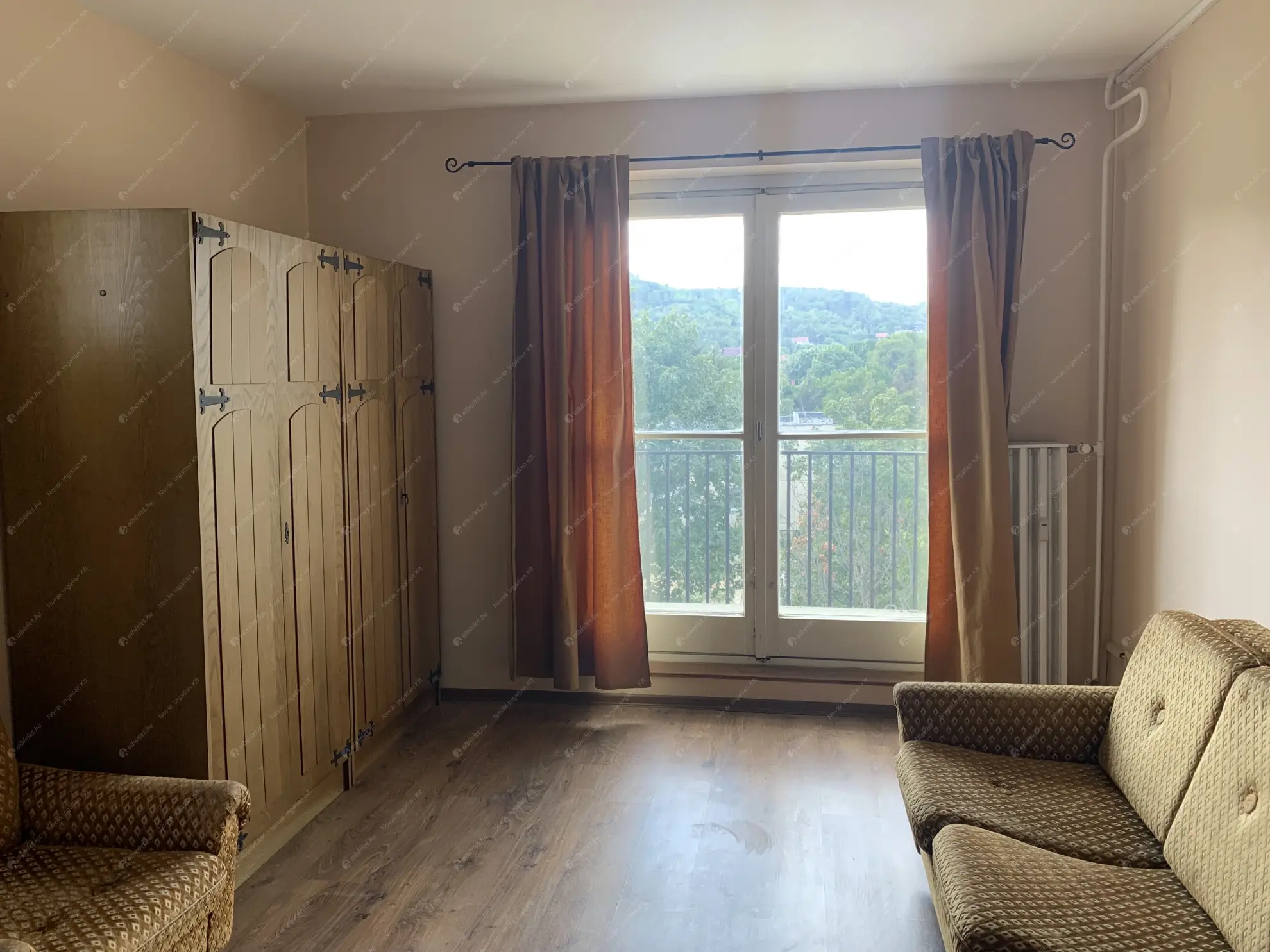 Kiadó albérlet 170000 Ft/hó áron: Budapest, III. kerület  Õszike utca. Mérete: 36 nm, 1 szobás | Alberlet.hu - 6603863