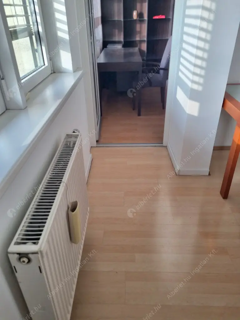 Kiadó albérlet 290000 Ft/hó áron: Budapest, III. kerület  Pacsirtamező utca. Mérete: 54 nm, 2 szobás | Alberlet.hu - 6585503
