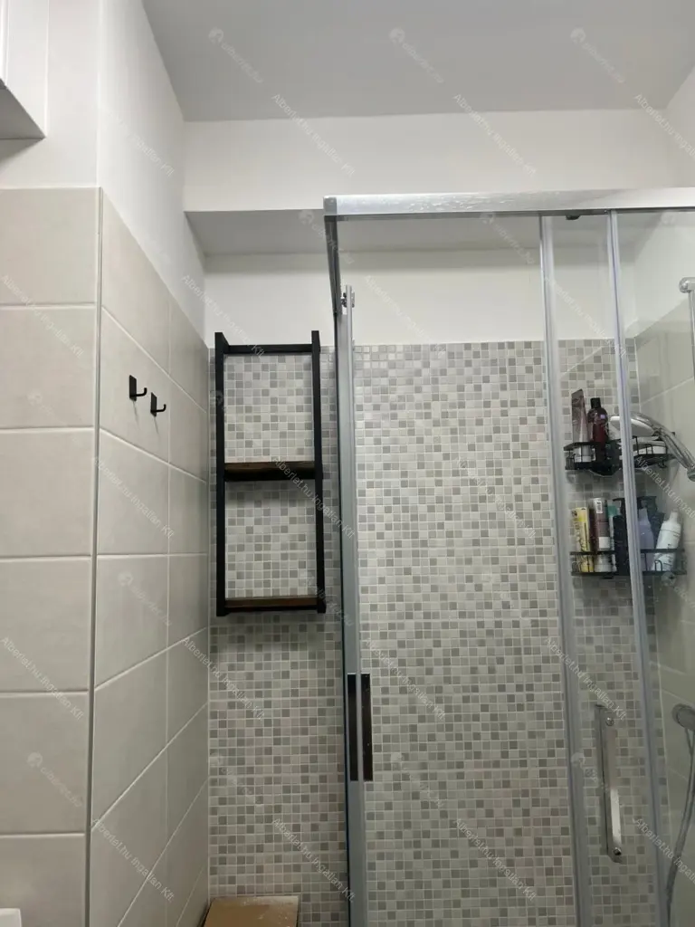 Kiadó albérlet 240000 Ft/hó áron: Budapest, III. kerület  Pünkösdfürdő utca. Mérete: 30 nm, 1 szobás | Alberlet.hu - 6695203