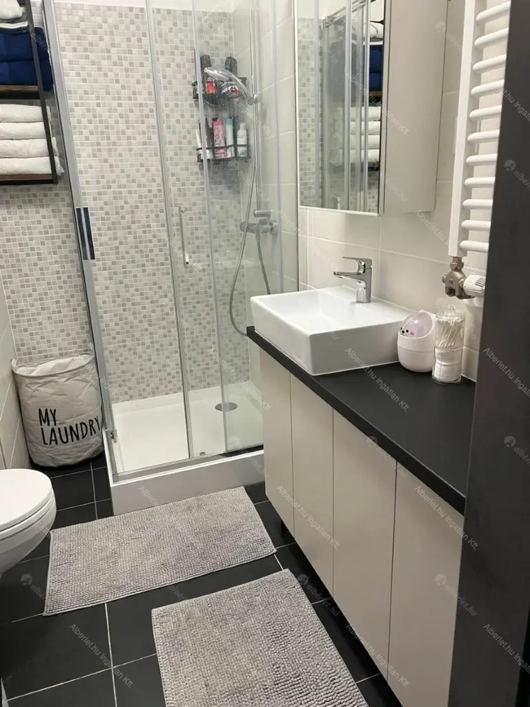 Kiadó albérlet 240000 Ft/hó áron: Budapest, III. kerület  Pünkösdfürdő utca. Mérete: 30 nm, 1 szobás | Alberlet.hu - 6695204