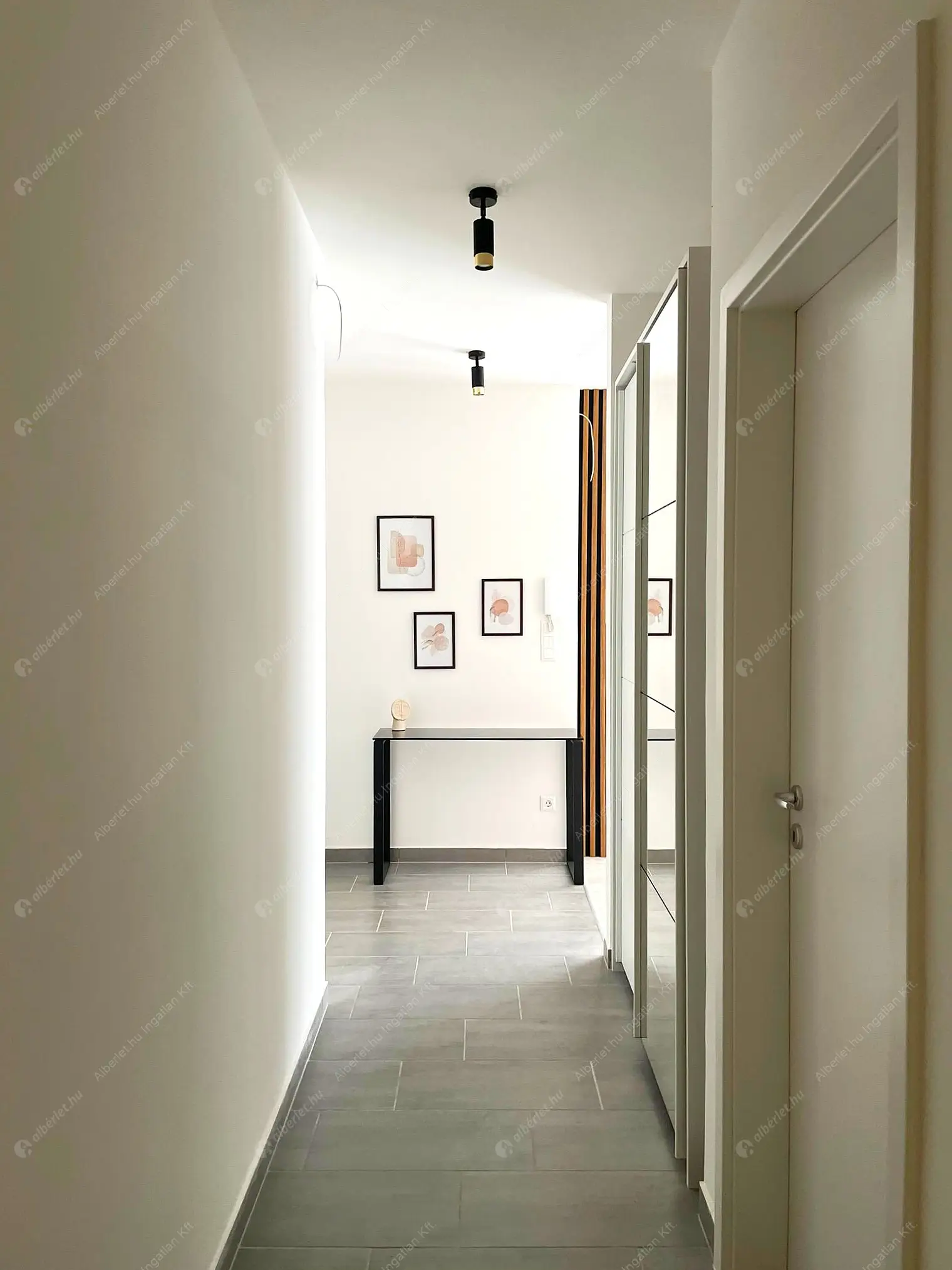 Kiadó albérlet 330000 Ft/hó áron: Budapest, III. kerület  Pusztakúti út. Mérete: 52 nm, 2 szobás | Alberlet.hu - 6546926