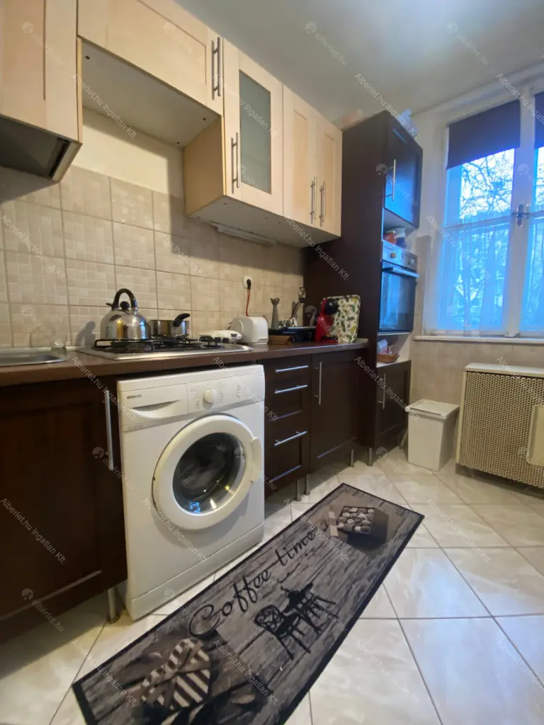 Kiadó albérlet 190000 Ft/hó áron: Budapest, III. kerület  Raktár utca. Mérete: 35 nm, 1 szobás | Alberlet.hu - 6651426