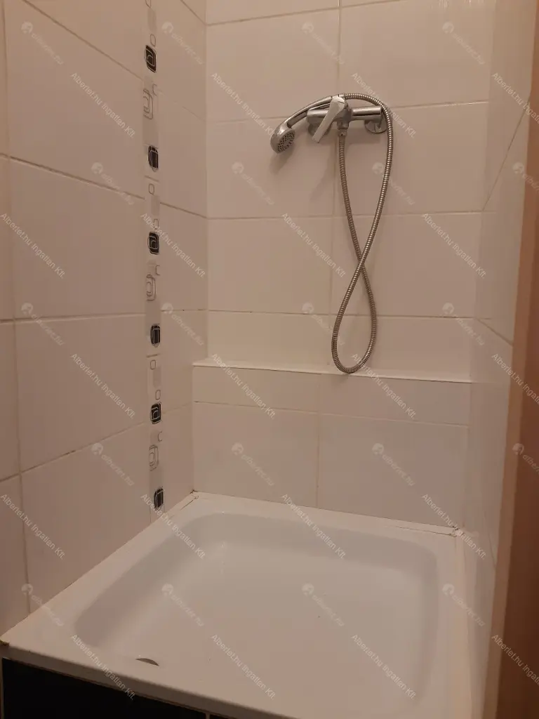 Kiadó albérlet 190000 Ft/hó áron: Budapest, III. kerület  Raktár utca. Mérete: 35 nm, 1 szobás | Alberlet.hu - 6651430