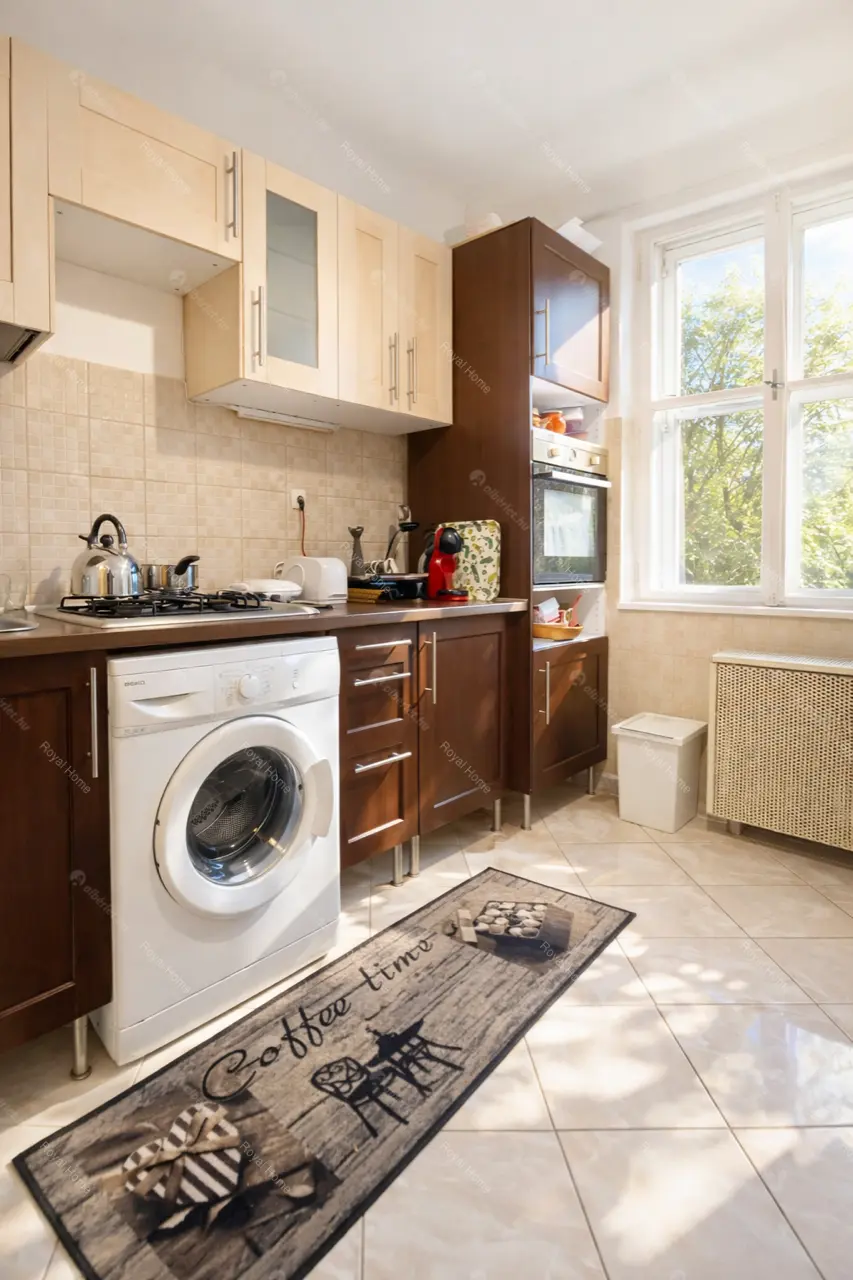 Kiadó albérlet 190000 Ft/hó áron: Budapest, III. kerület  Raktár utca. Mérete: 35 nm, 1 szobás | Alberlet.hu - 6653298