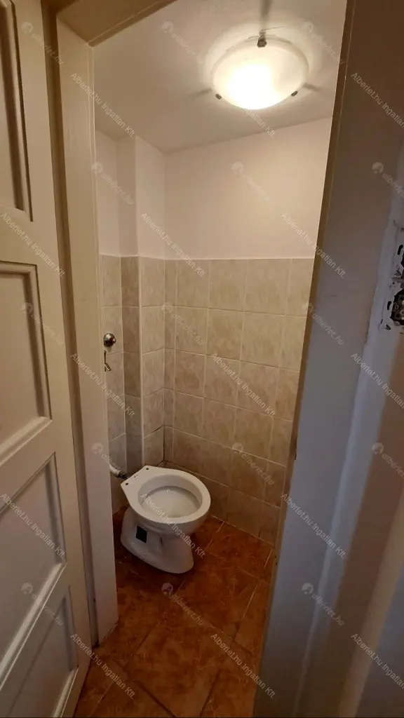 Kiadó albérlet 180000 Ft/hó áron: Budapest, III. kerület  Raktár utca. Mérete: 35 nm, 1 szobás | Alberlet.hu - 6690776