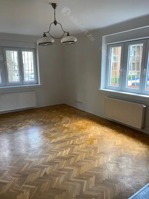 Kiadó albérlet 340000 Ft/hó áron: Budapest, III. kerület  Selmeci utca. Mérete: 85 nm, 3 szobás | Alberlet.hu - 6577946