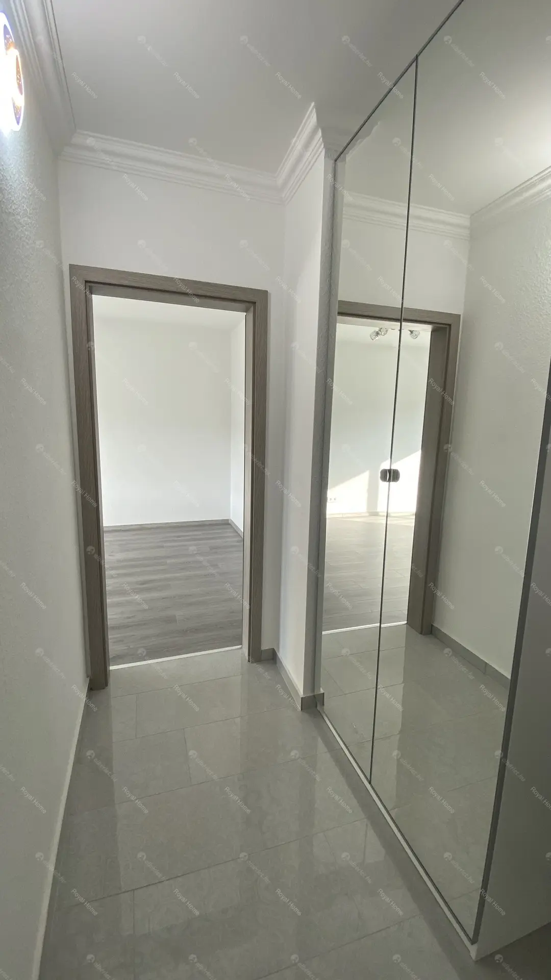 Kiadó albérlet 280000 Ft/hó áron: Budapest, III. kerület  Szél utca. Mérete: 50 nm, 2 szobás | Alberlet.hu - 5957780