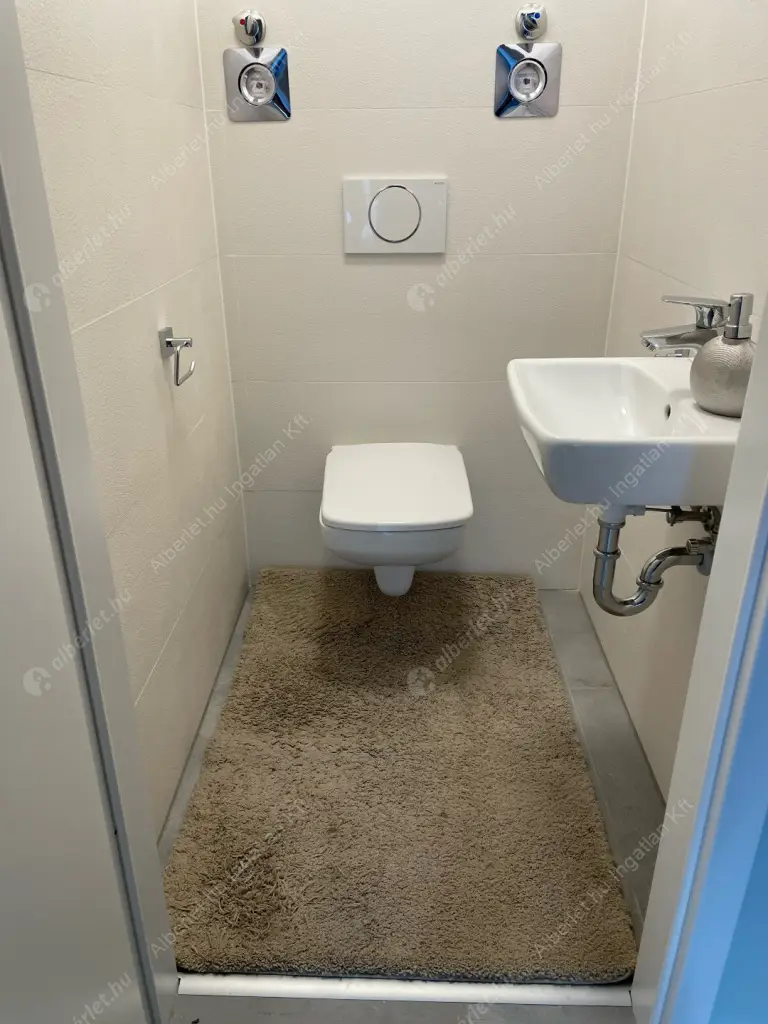 Kiadó albérlet 450000 Ft/hó áron: Budapest, III. kerület  Szent István utca. Mérete: 80 nm, 2 szobás | Alberlet.hu - 6597499