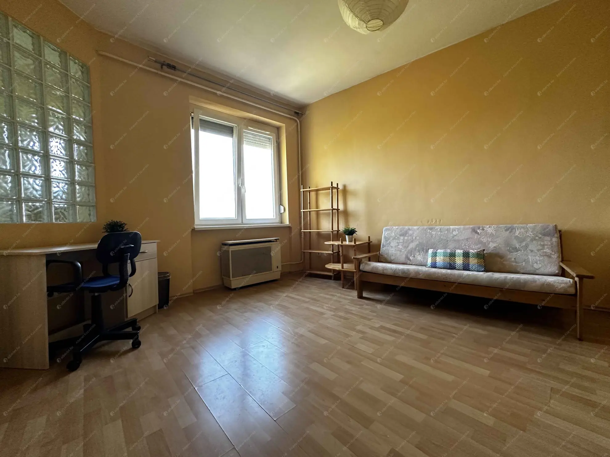 Kiadó albérlet 170000 Ft/hó áron: Budapest, III. kerület  Szentendrei út. Mérete: 37 nm, 1 szobás | Alberlet.hu - 6609289