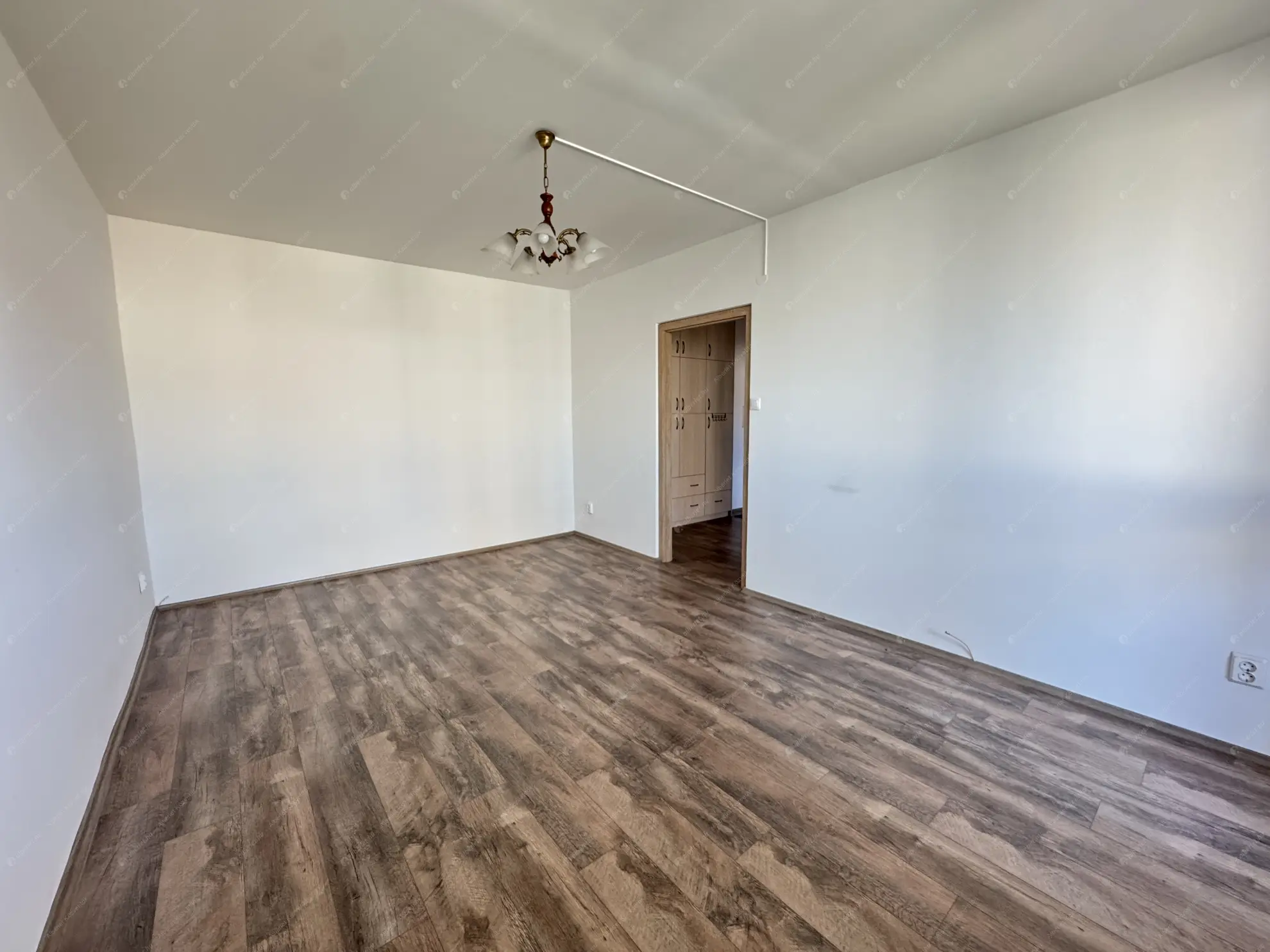 Kiadó albérlet 205000 Ft/hó áron: Budapest, III. kerület  Szentendrei út. Mérete: 51 nm, 2 szobás | Alberlet.hu - 6553599