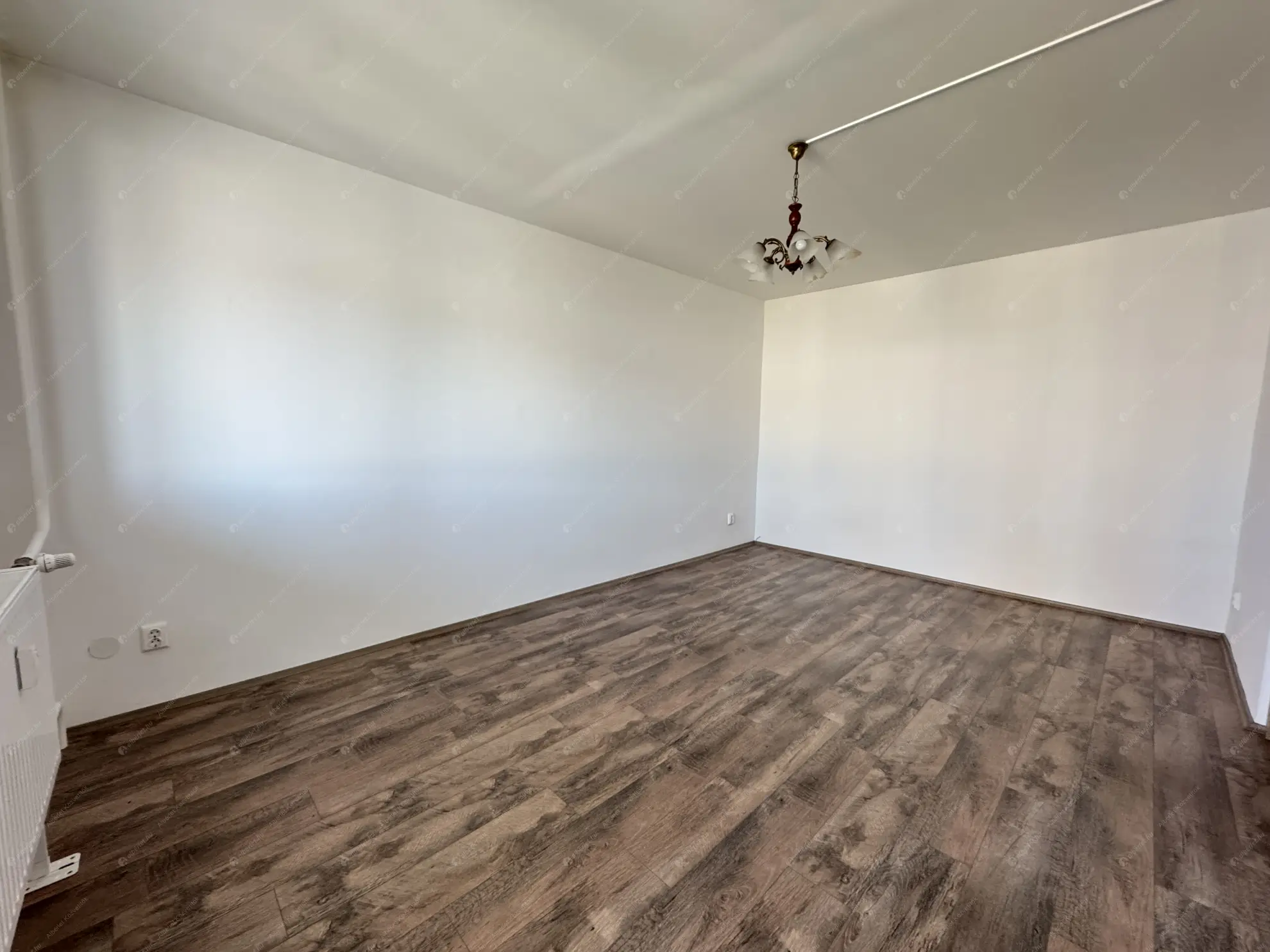 Kiadó albérlet 205000 Ft/hó áron: Budapest, III. kerület  Szentendrei út. Mérete: 51 nm, 2 szobás | Alberlet.hu - 6553600