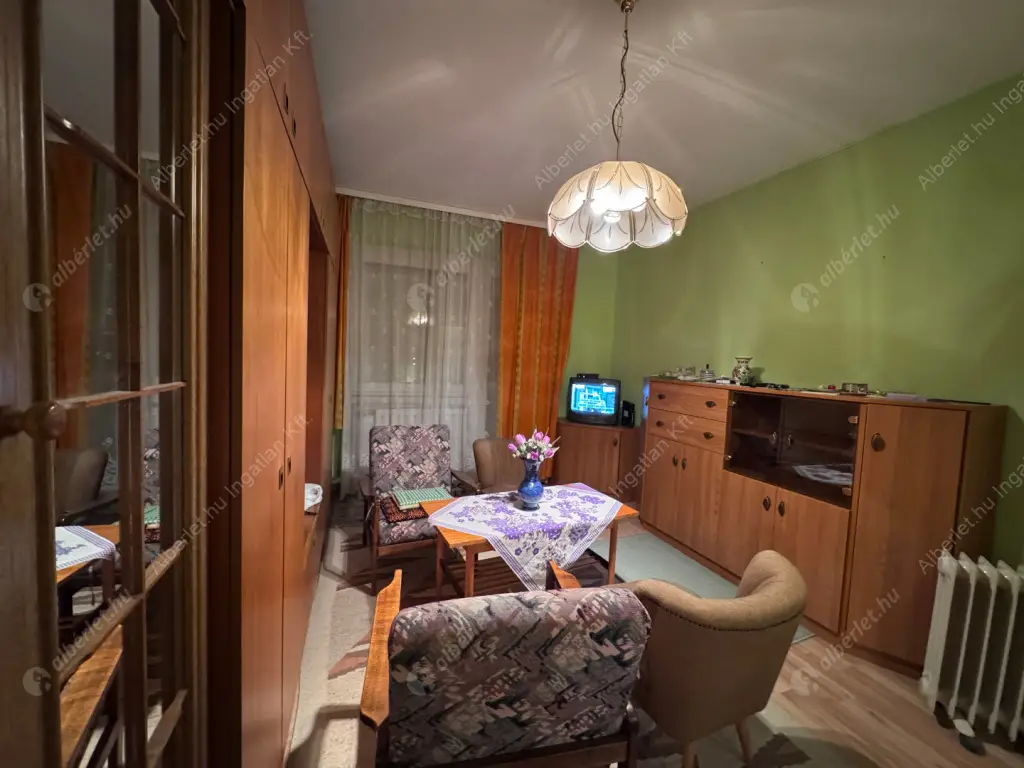 Kiadó albérlet 200000 Ft/hó áron: Budapest, III. kerület  Szentendrei út. Mérete: 51 nm, 1 szobás | Alberlet.hu - 6595531