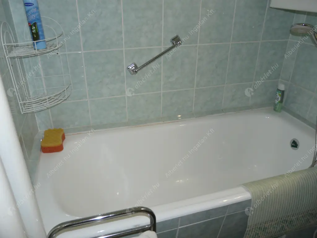 Kiadó albérlet 220000 Ft/hó áron: Budapest, III. kerület  Szentendrei út. Mérete: 51 nm, 1 szobás | Alberlet.hu - 6623534