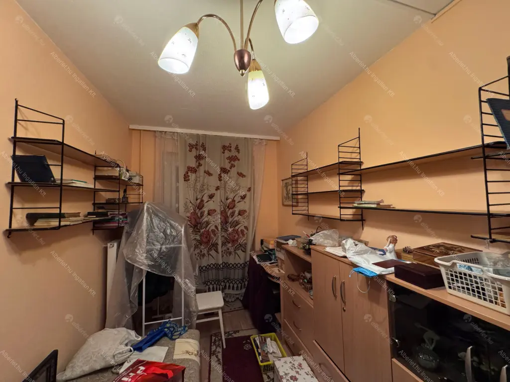 Kiadó albérlet 220000 Ft/hó áron: Budapest, III. kerület  Szentendrei út. Mérete: 51 nm, 1 szobás | Alberlet.hu - 6649197