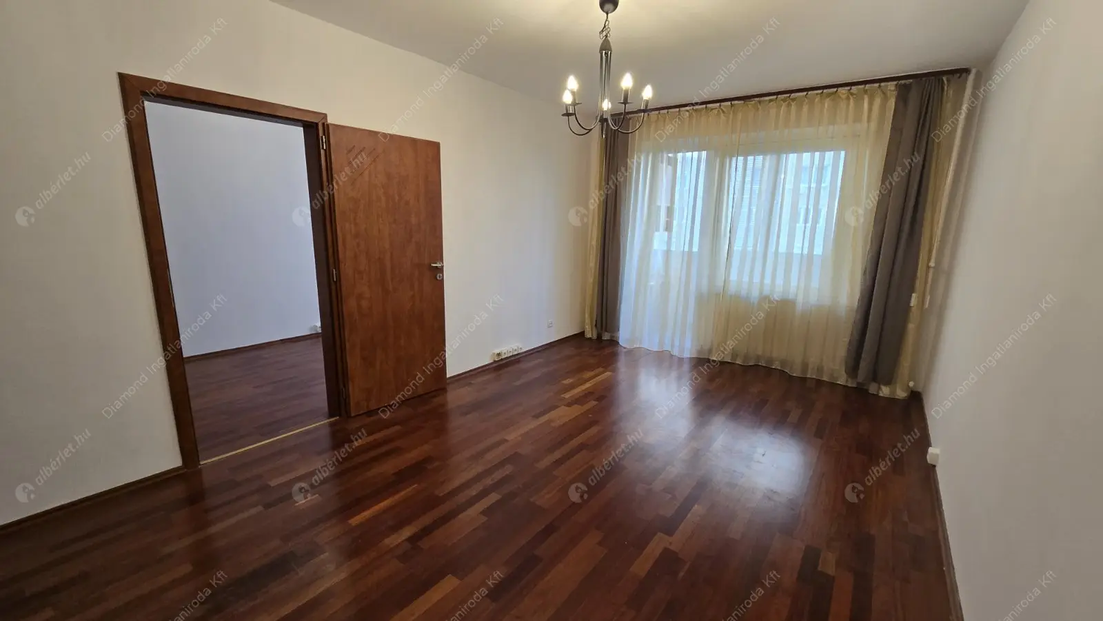 Kiadó albérlet 250000 Ft/hó áron: Budapest, III. kerület  Szentendrei út. Mérete: 54 nm, 2 szobás | Alberlet.hu - 6629446