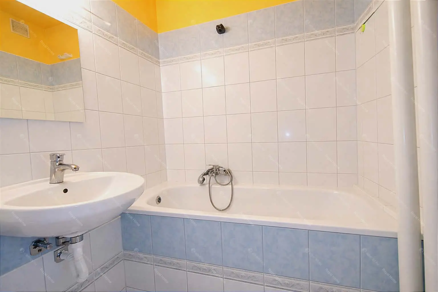 Kiadó albérlet 229000 Ft/hó áron: Budapest, III. kerület  Szentendrei út. Mérete: 54 nm, 2 szobás | Alberlet.hu - 6690718