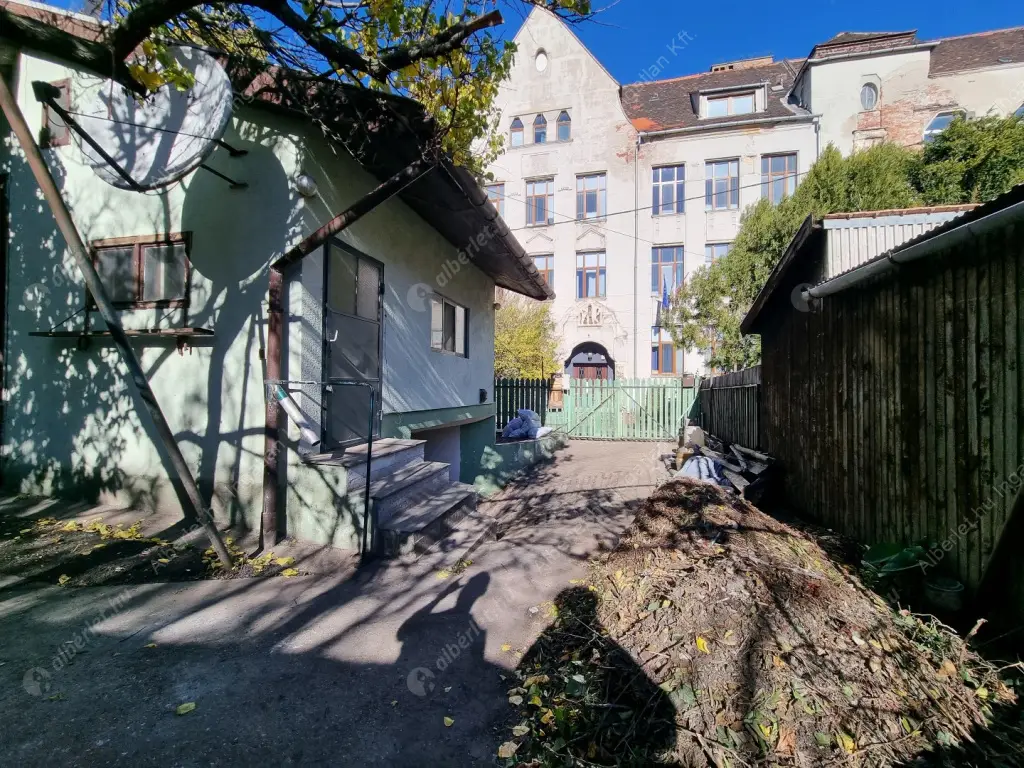 Kiadó albérlet 250000 Ft/hó áron: Budapest, III. kerület  Szentendrei út. Mérete: 90 nm, 3 szobás | Alberlet.hu - 6570439