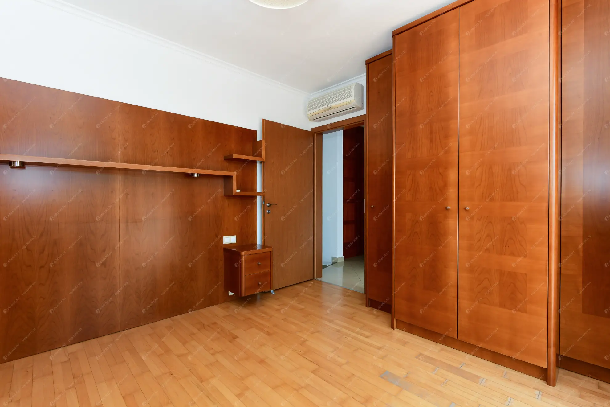 Kiadó albérlet 500000 Ft/hó áron: Budapest, III. kerület  Szépvölgyi út. Mérete: 114 nm, 3 szobás | Alberlet.hu - 6553887