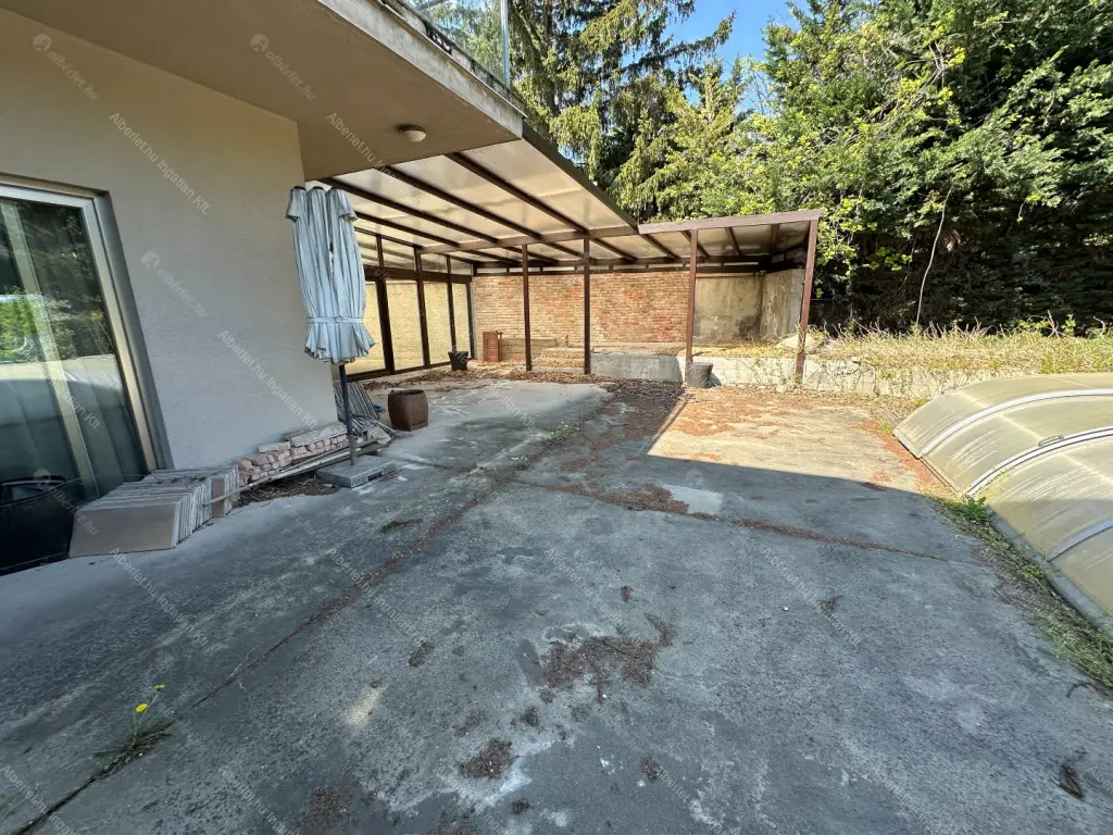 Kiadó albérlet 2300000 Ft/hó áron: Budapest, III. kerület  Szépvölgyi út. Mérete: 180 nm, 5 szobás | Alberlet.hu - 6702268