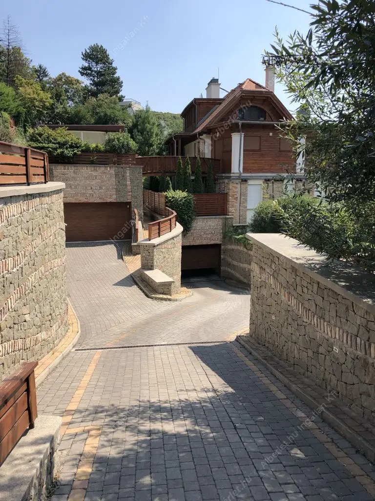 Kiadó albérlet 500000 Ft/hó áron: Budapest, III. kerület  Szépvölgyi út. Mérete: 85 nm, 3 szobás | Alberlet.hu - 6625792