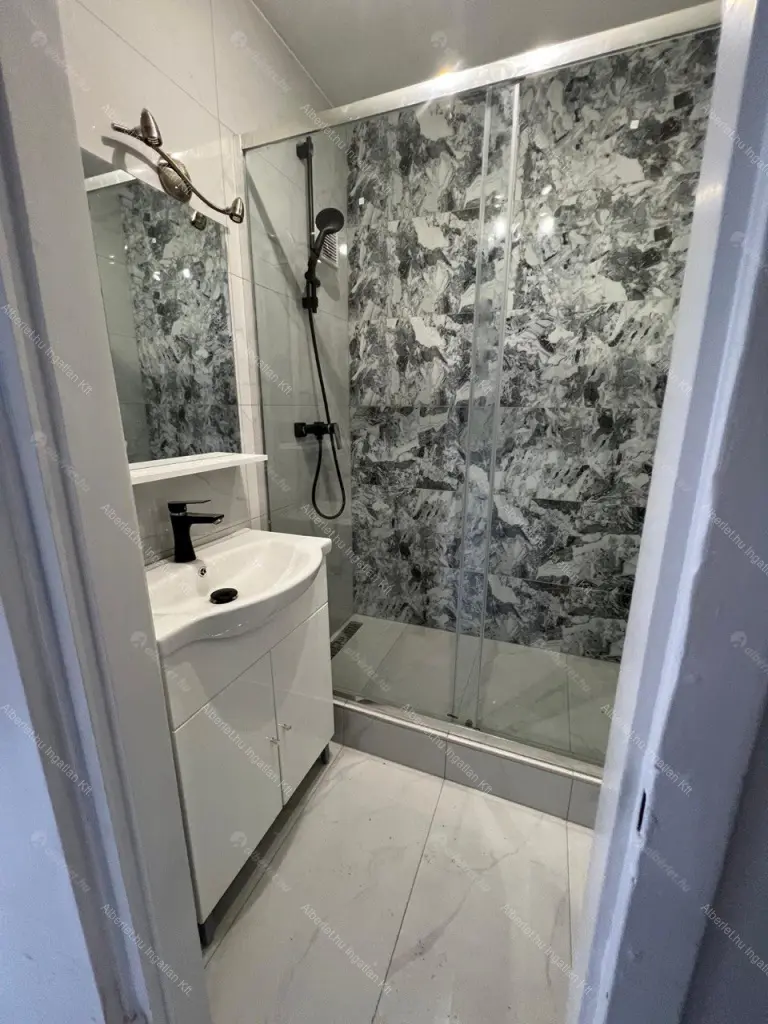 Kiadó albérlet 285000 Ft/hó áron: Budapest, III. kerület  Szőlő köz. Mérete: 50 nm, 2 szobás | Alberlet.hu - 6644156