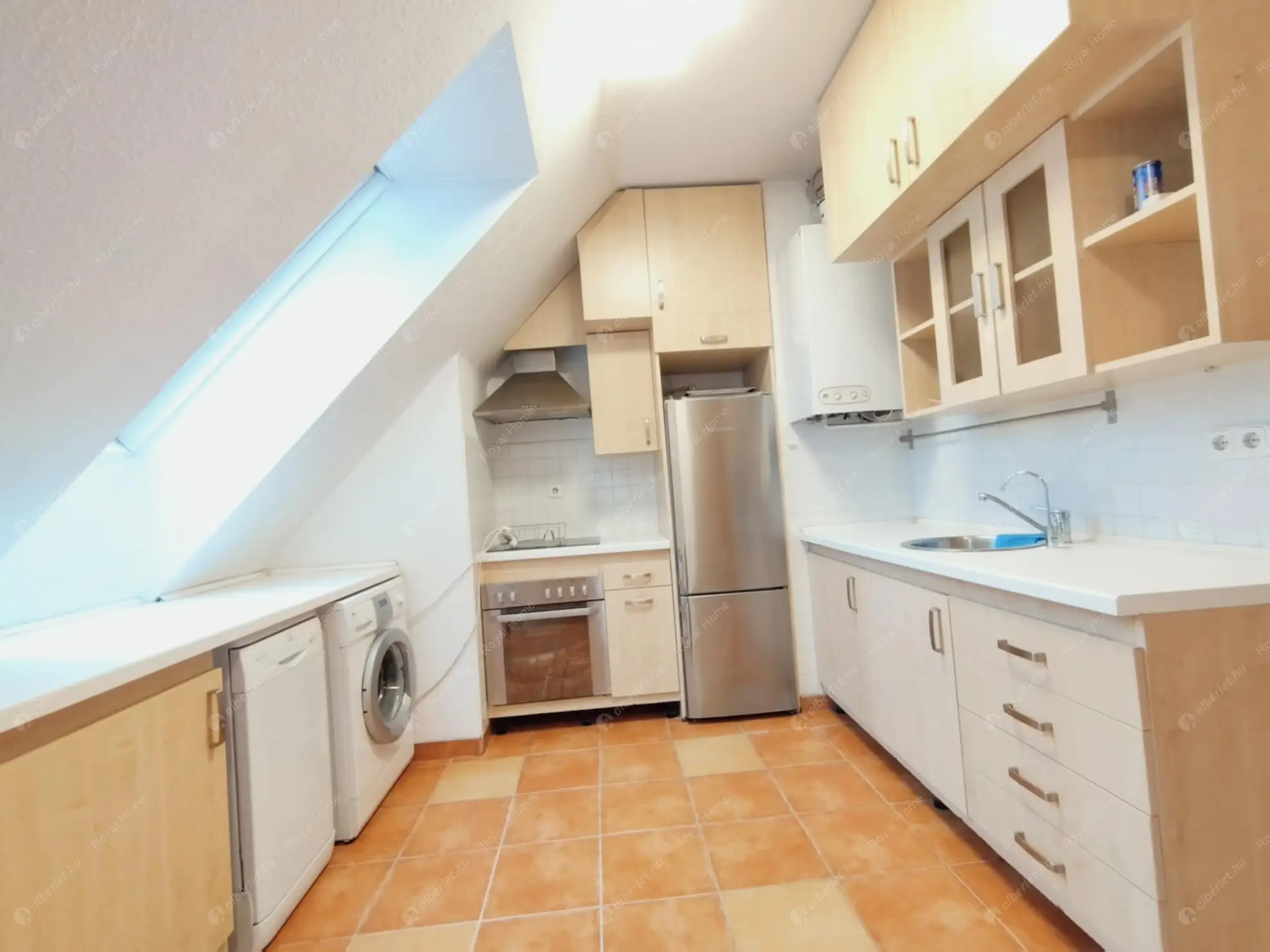 Kiadó albérlet 229000 Ft/hó áron: Budapest, III. kerület  Szőlő utca. Mérete: 44 nm, 1 szobás | Alberlet.hu - 6579502