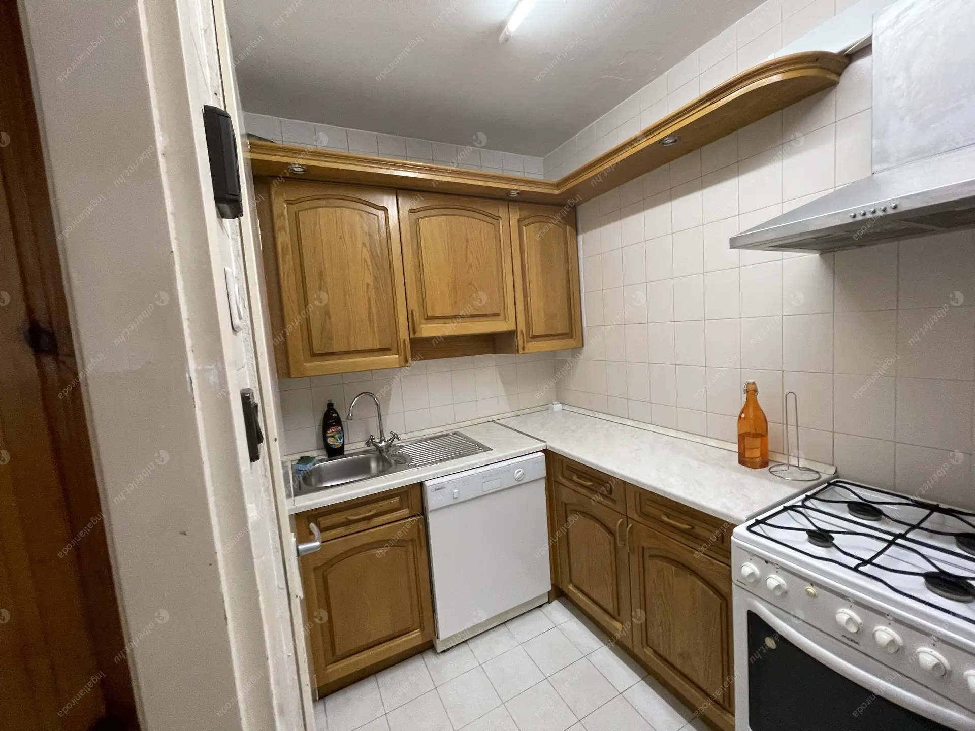 Kiadó albérlet 220000 Ft/hó áron: Budapest, III. kerület  Szőlő utca. Mérete: 50 nm, 2 szobás | Alberlet.hu - 5715518