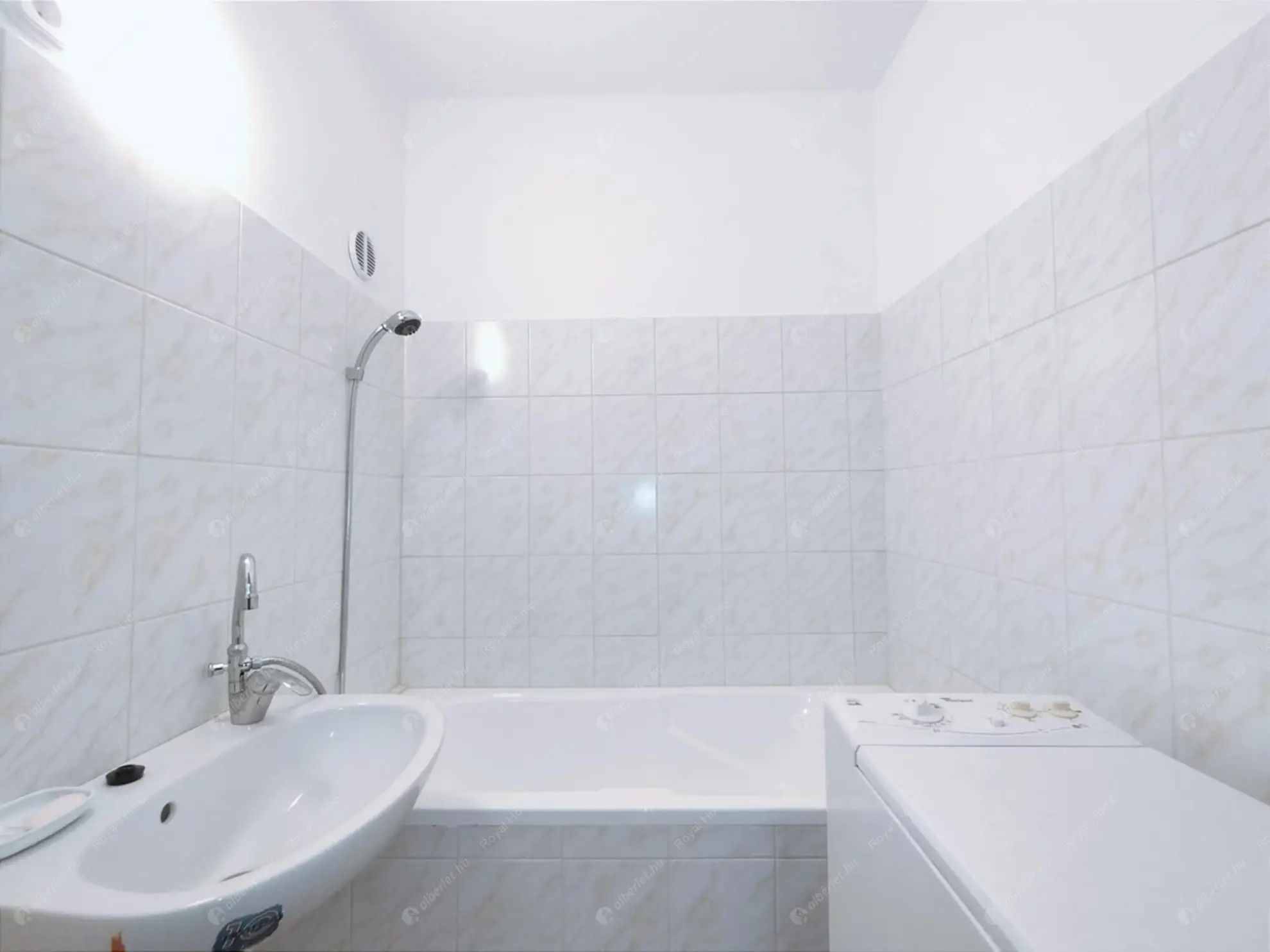 Kiadó albérlet 210000 Ft/hó áron: Budapest, III. kerület  Szőlő utca. Mérete: 50 nm, 2 szobás | Alberlet.hu - 6602167