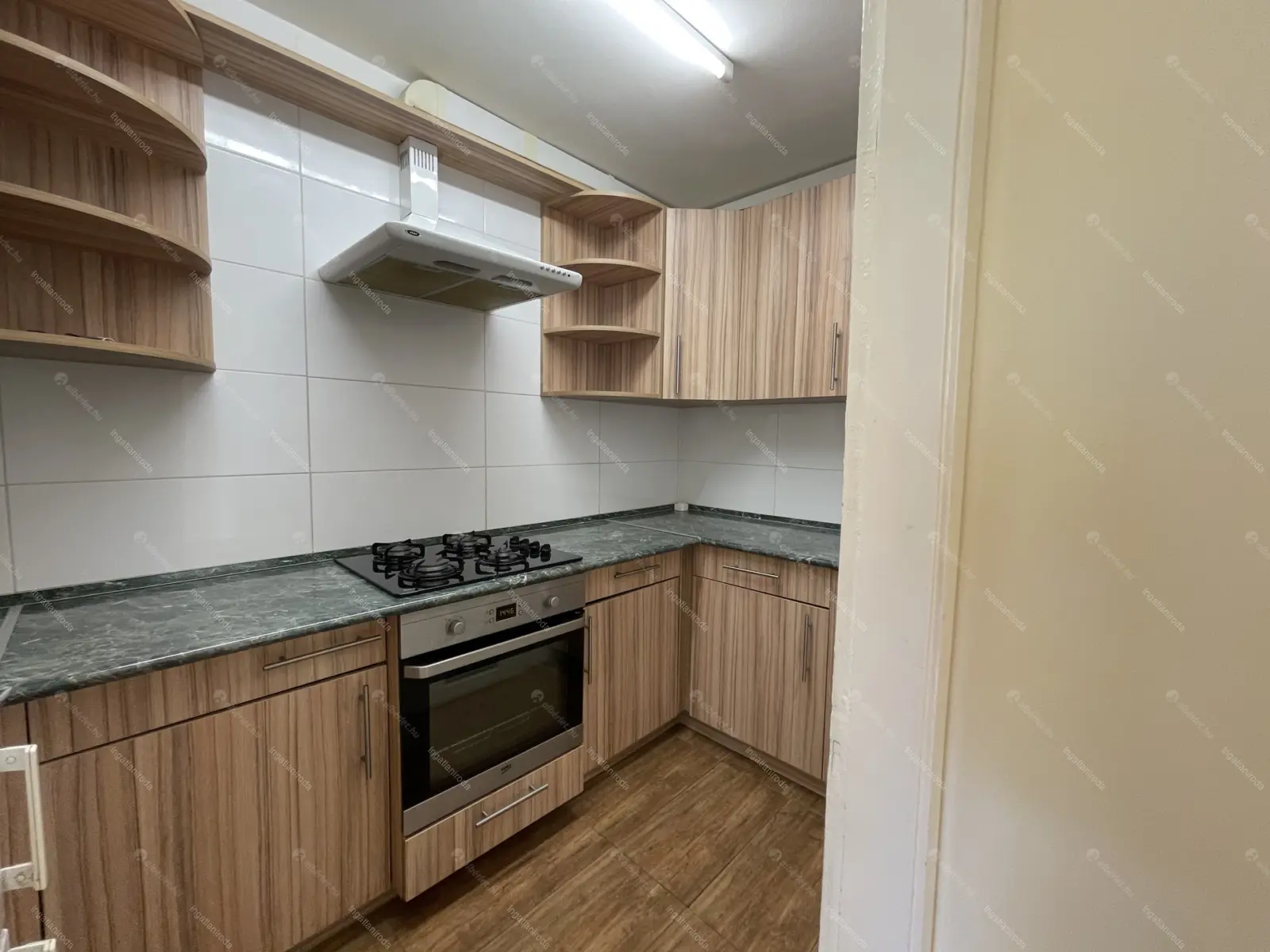 Kiadó albérlet 240000 Ft/hó áron: Budapest, III. kerület  Szőlő utca. Mérete: 54 nm, 2 szobás | Alberlet.hu - 5902611