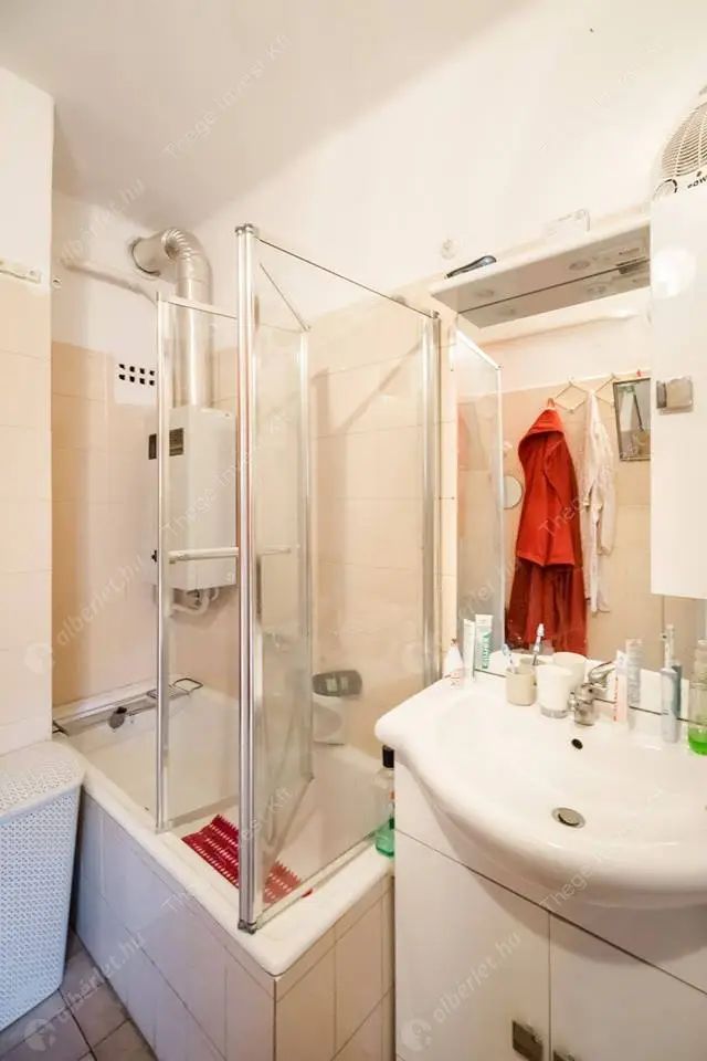 Kiadó albérlet 275000 Ft/hó áron: Budapest, III. kerület  Szomolnok utca. Mérete: 65 nm, 2 szobás | Alberlet.hu - 6559802