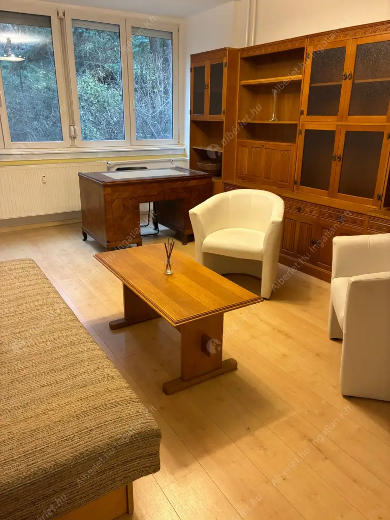 Kiadó albérlet 240000 Ft/hó áron: Budapest, III. kerület  Toboz utca. Mérete: 52 nm, 1 szobás | Alberlet.hu - 6629715