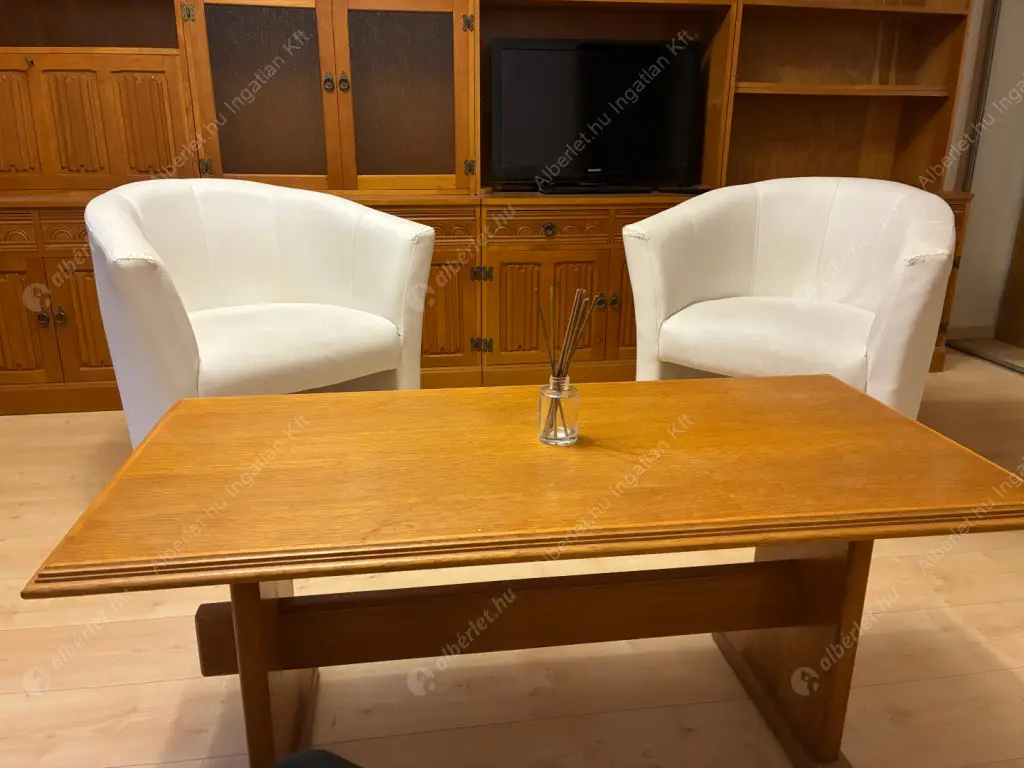 Kiadó albérlet 240000 Ft/hó áron: Budapest, III. kerület  Toboz utca. Mérete: 52 nm, 1 szobás | Alberlet.hu - 6629717