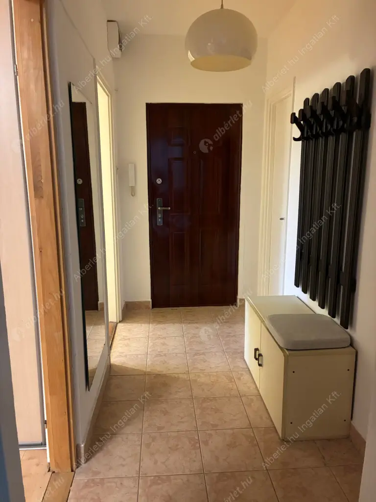 Kiadó albérlet 240000 Ft/hó áron: Budapest, III. kerület  Toboz utca. Mérete: 52 nm, 1 szobás | Alberlet.hu - 6629720