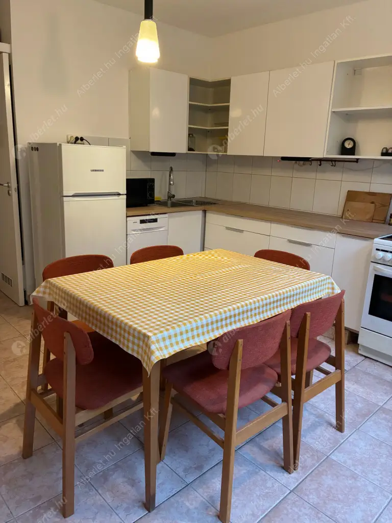 Kiadó albérlet 240000 Ft/hó áron: Budapest, III. kerület  Toboz utca. Mérete: 52 nm, 1 szobás | Alberlet.hu - 6629730