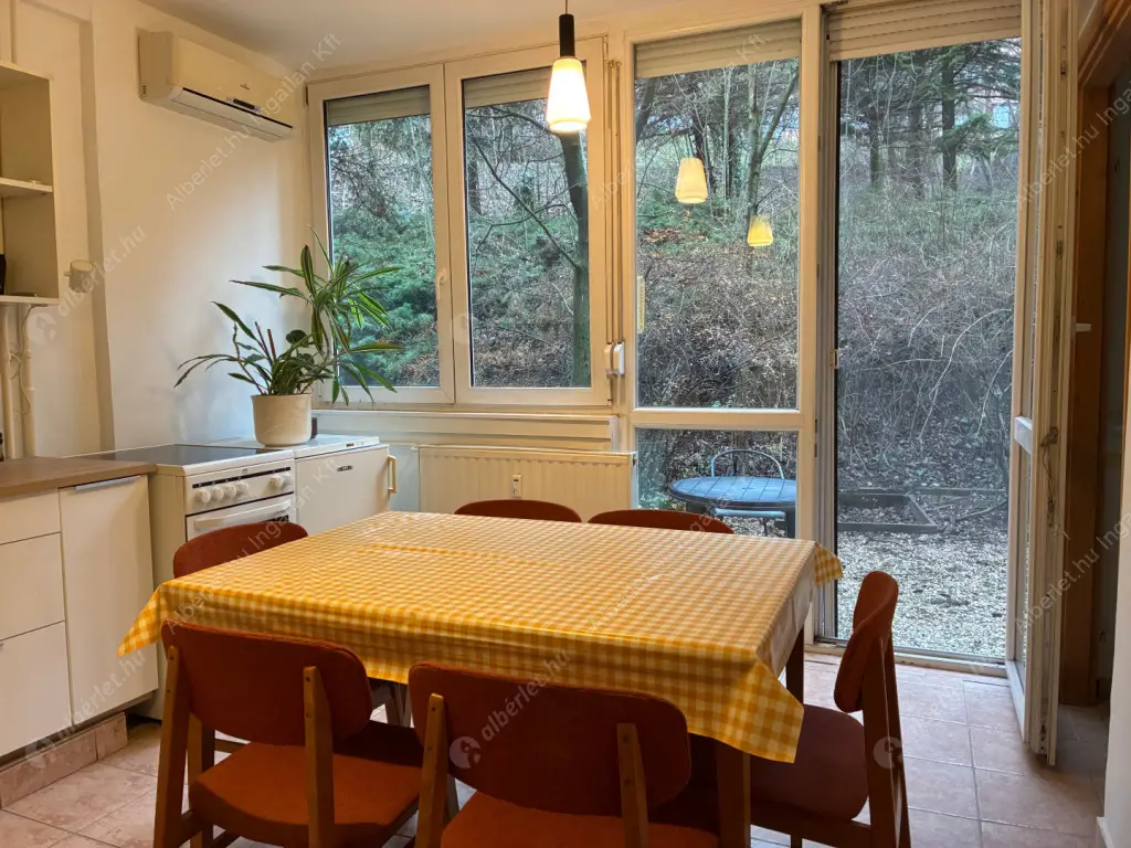 Kiadó albérlet 240000 Ft/hó áron: Budapest, III. kerület  Toboz utca. Mérete: 52 nm, 1 szobás | Alberlet.hu - 6632311