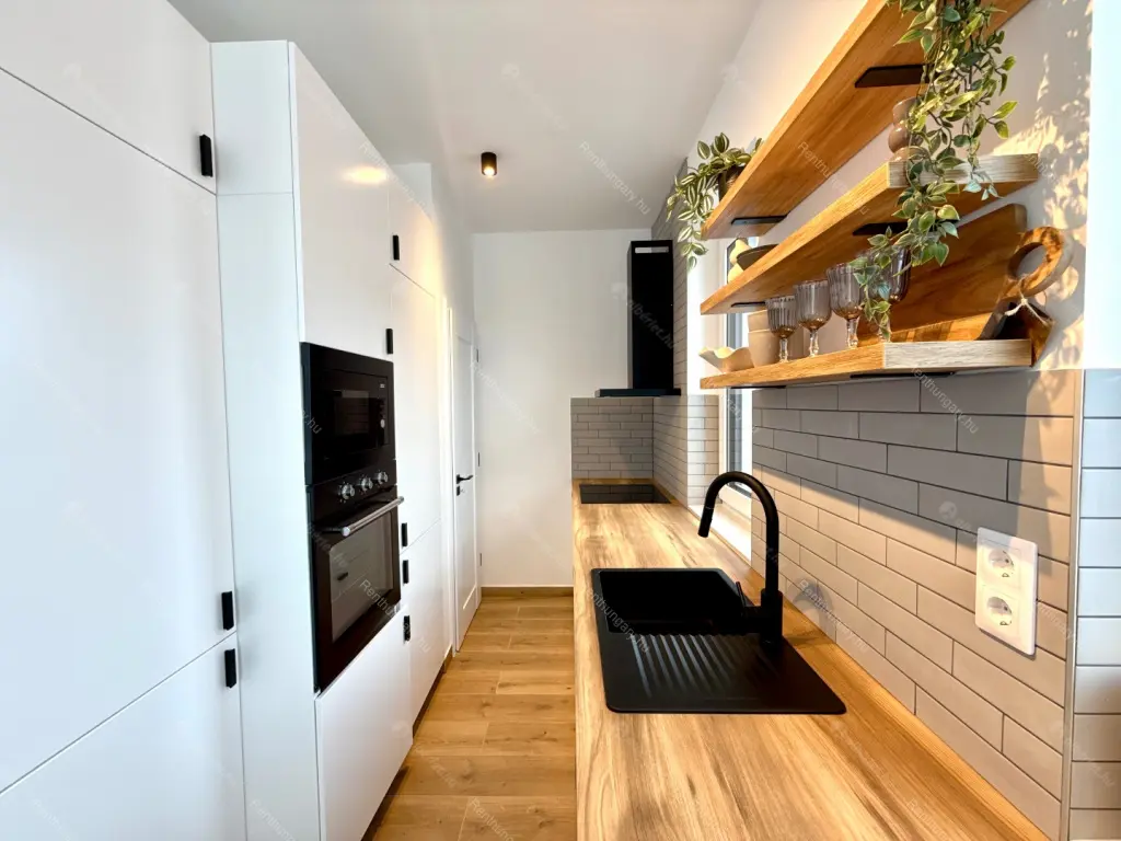 Kiadó albérlet 699000 Ft/hó áron: Budapest, III. kerület  Ürömfű utca. Mérete: 103 nm, 4 szobás | Alberlet.hu - 6640999