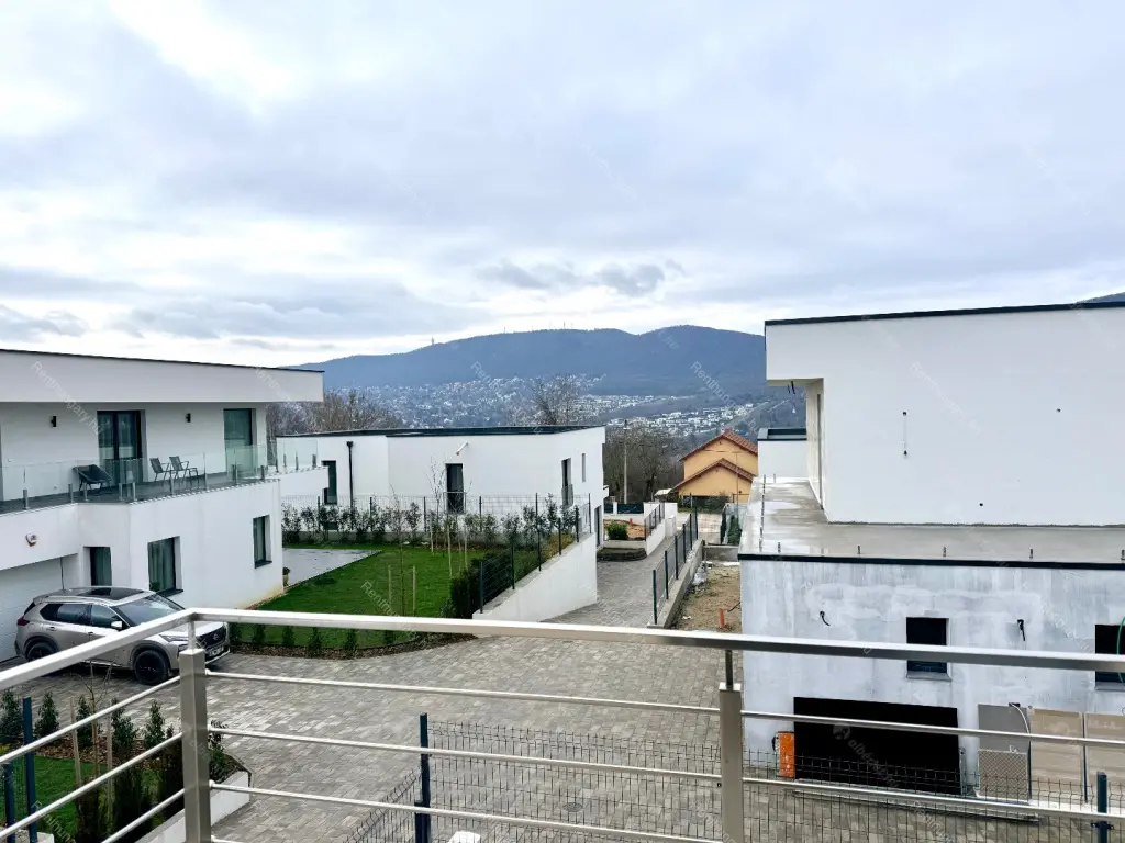 Kiadó albérlet 649000 Ft/hó áron: Budapest, III. kerület  Ürömfű utca. Mérete: 103 nm, 4 szobás | Alberlet.hu - 6645530