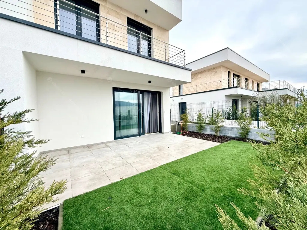 Kiadó albérlet 649000 Ft/hó áron: Budapest, III. kerület  Ürömfű utca. Mérete: 103 nm, 4 szobás | Alberlet.hu - 6645532