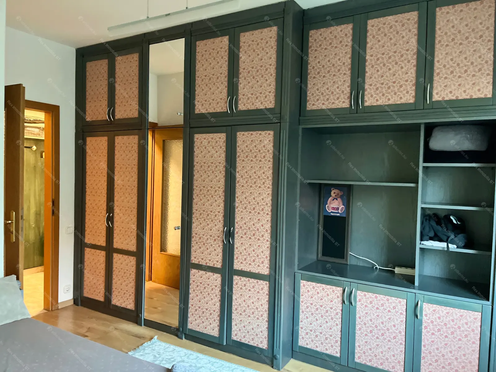 Kiadó albérlet 395000 Ft/hó áron: Budapest, III. kerület  Ürömi út. Mérete: 96 nm, 3 szobás | Alberlet.hu - 6675414