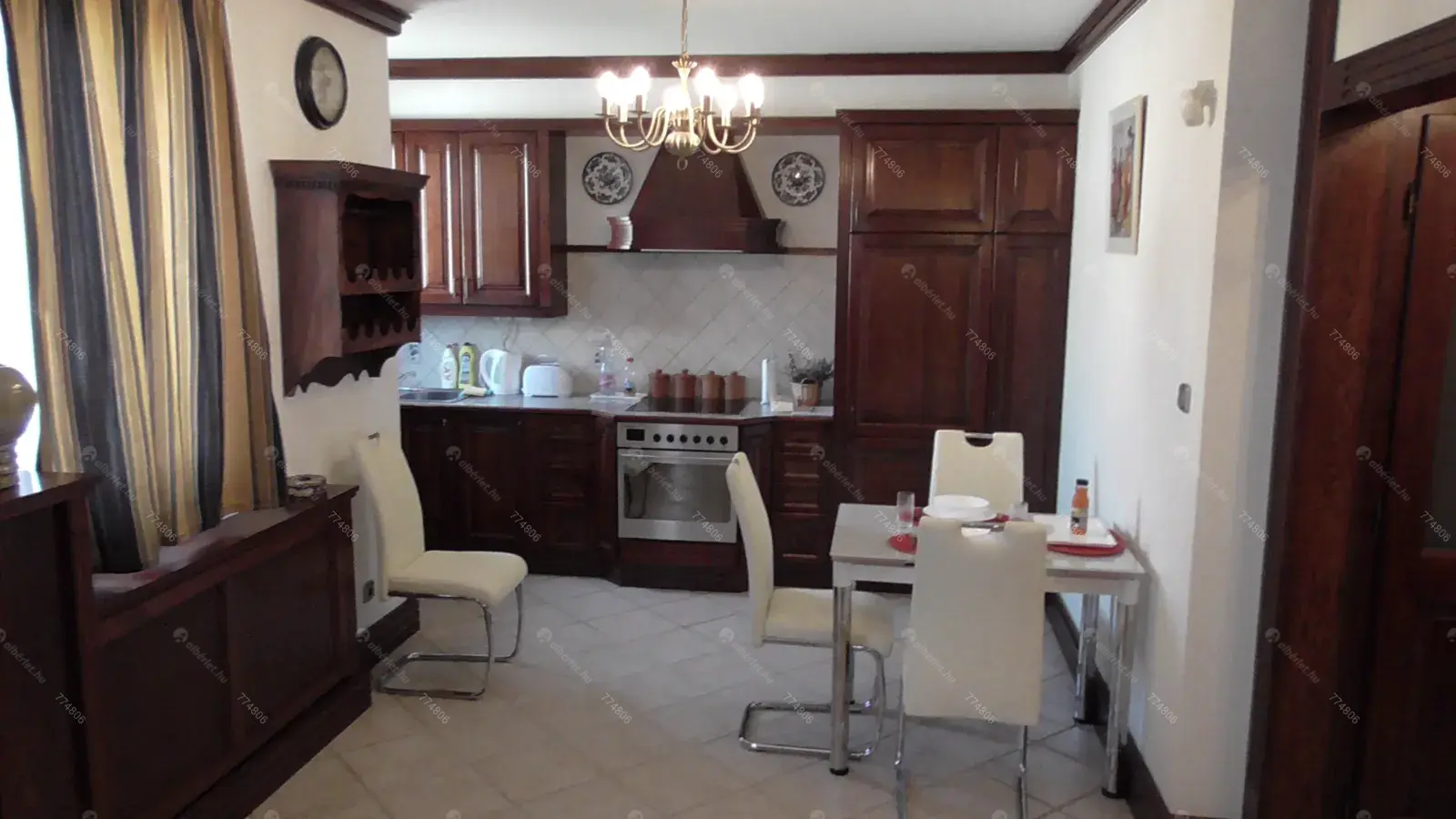 Kiadó albérlet 284000 Ft/hó áron: Budapest, III. kerület  utca utca. Mérete: 52 nm, 2 szobás | Alberlet.hu - 6656022