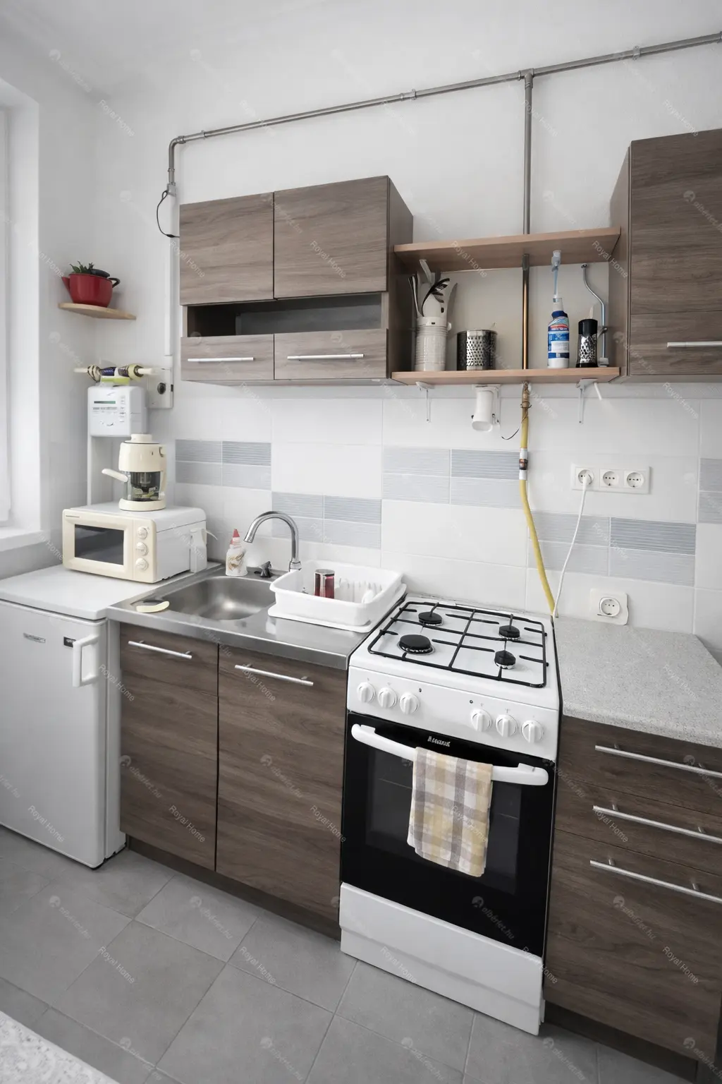 Kiadó albérlet 190000 Ft/hó áron: Budapest, III. kerület  Váradi utca. Mérete: 34 nm, 1 szobás | Alberlet.hu - 6667081