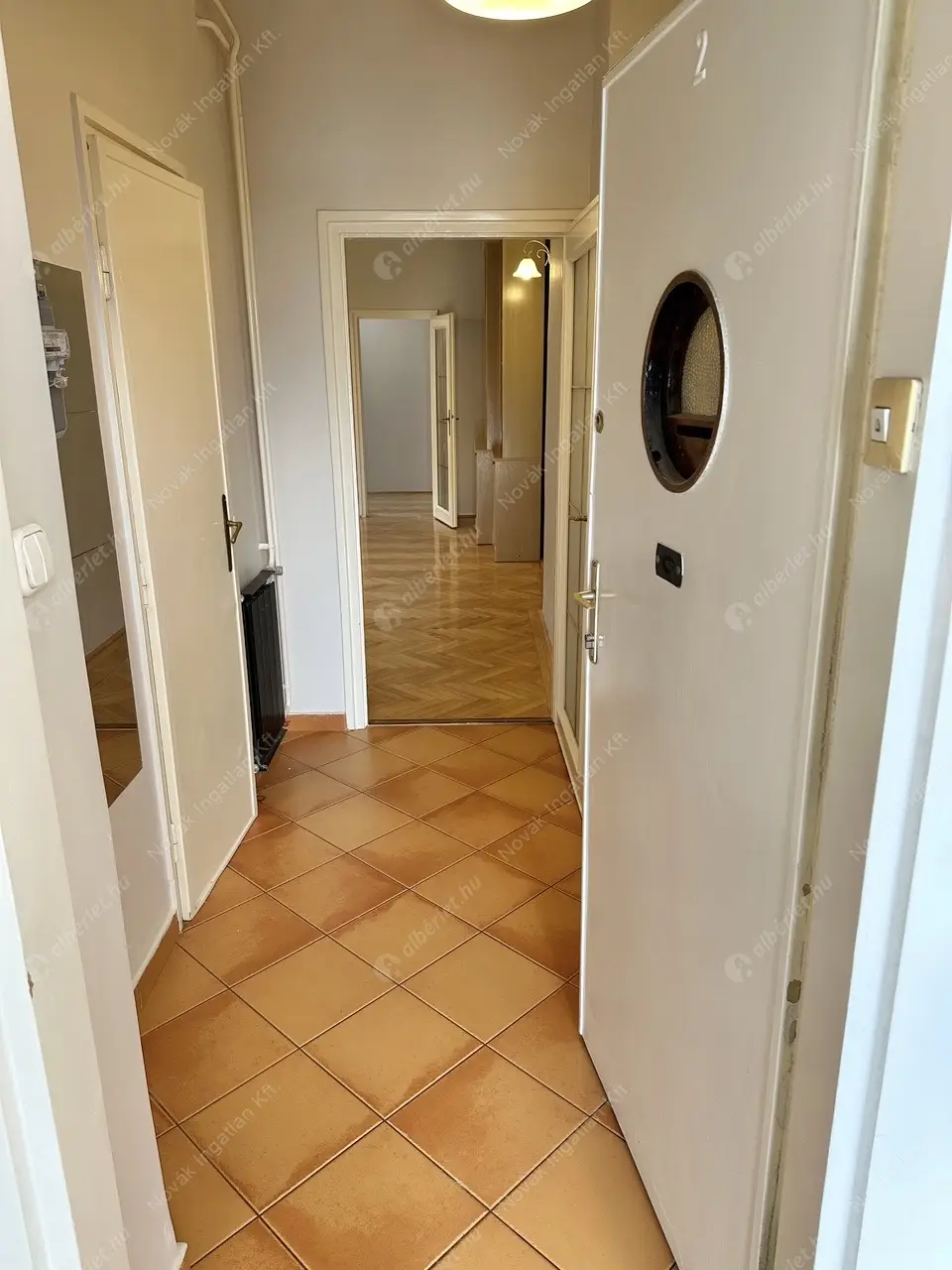 Kiadó albérlet 240000 Ft/hó áron: Budapest, III. kerület  Verőfény utca. Mérete: 52 nm, 1 szobás | Alberlet.hu - 6579487