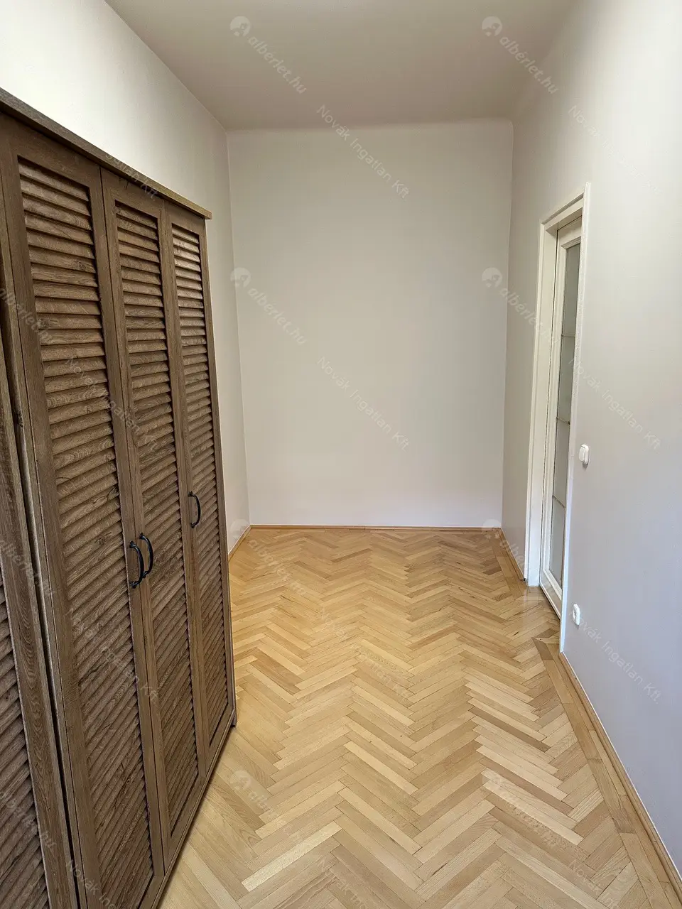 Kiadó albérlet 240000 Ft/hó áron: Budapest, III. kerület  Verőfény utca. Mérete: 52 nm, 1 szobás | Alberlet.hu - 6579501