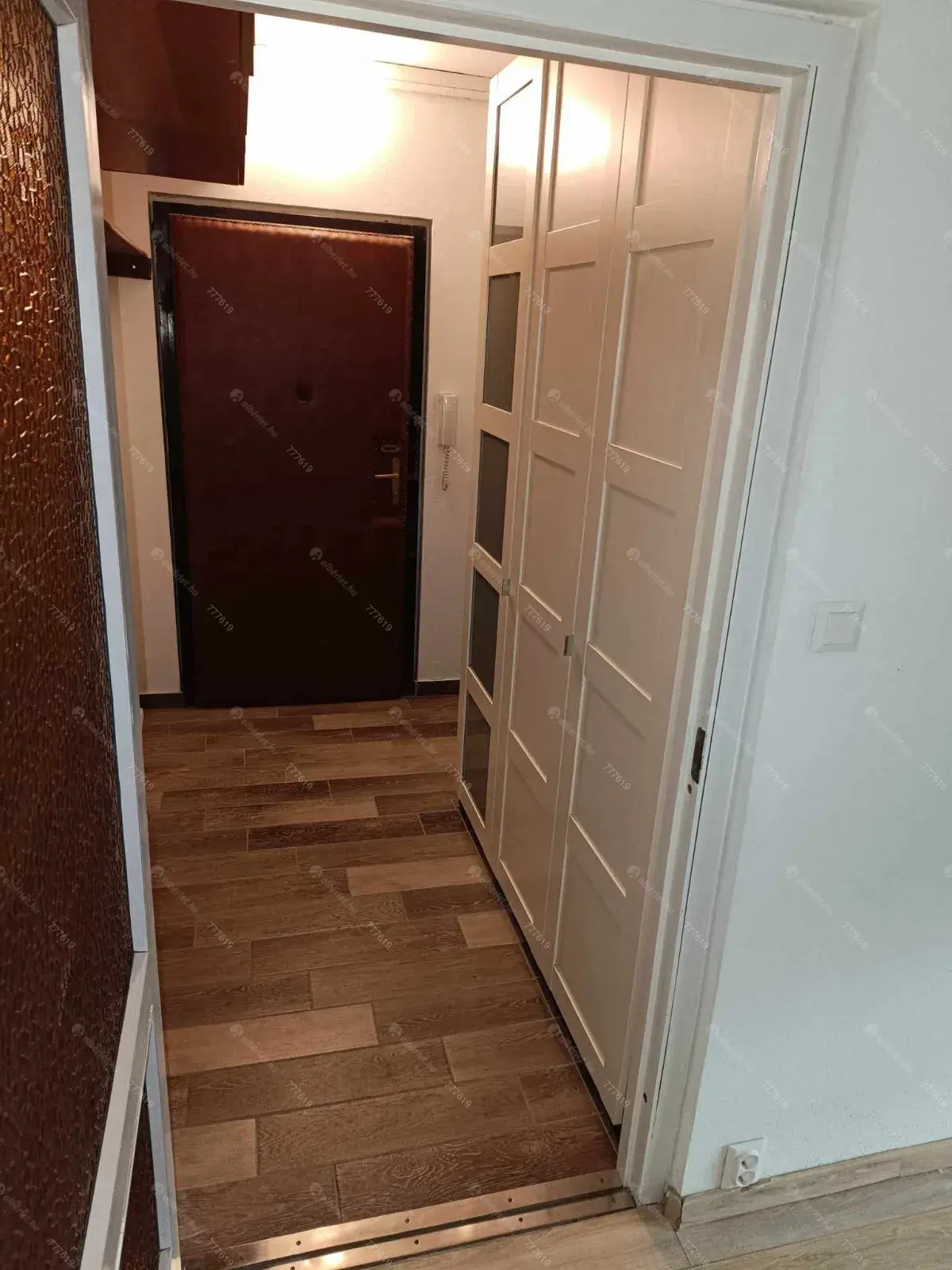 Kiadó albérlet 220000 Ft/hó áron: Budapest, III. kerület  Vízimolnár utca. Mérete: 40 nm, 1 szobás | Alberlet.hu - 6706995