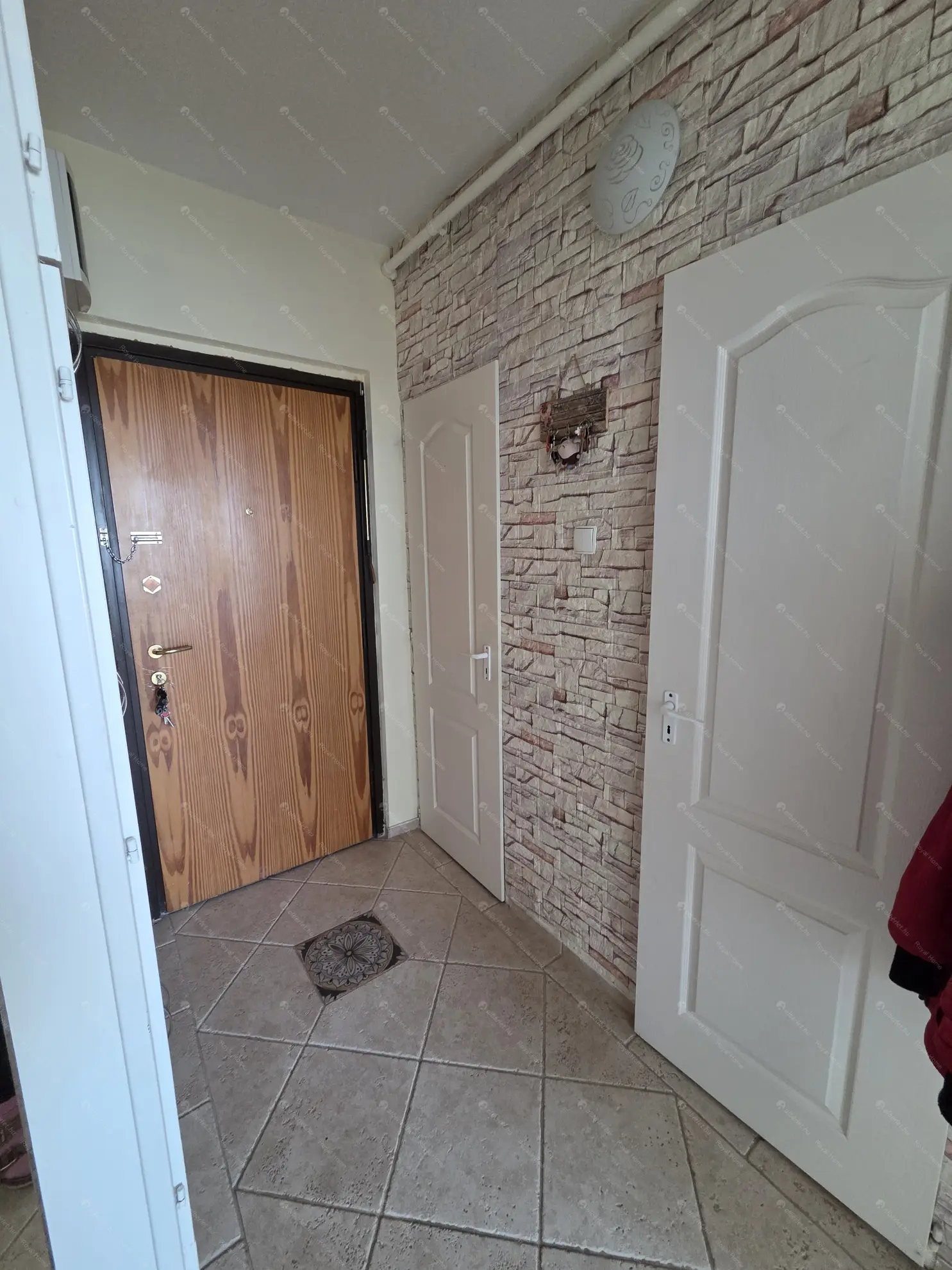 Kiadó albérlet 230000 Ft/hó áron: Budapest, III. kerület  Vízimolnár utca. Mérete: 50 nm, 2 szobás | Alberlet.hu - 6631270